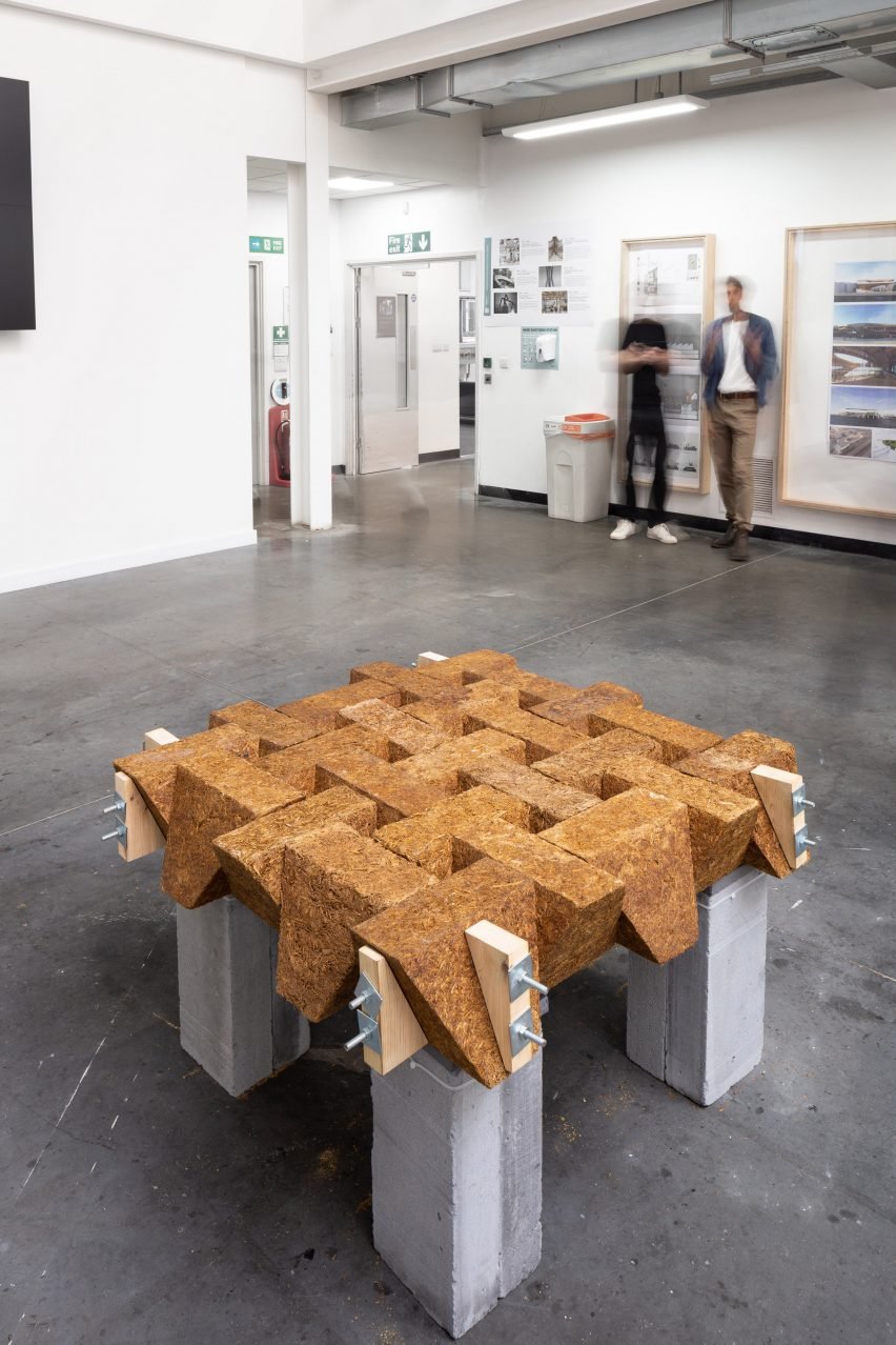 BIM建筑|格里姆肖和东伦敦大学开发“甘蔗渣砖”