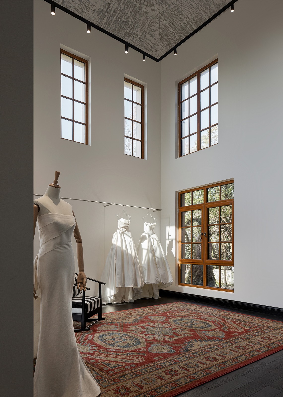 BIM建筑|LAN Bridal婚纱集合店 / WUMICHI伍米尺建筑设计