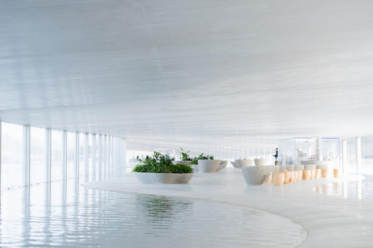 BIM建筑|在水艺术博物馆 / 石上纯也建筑事务所