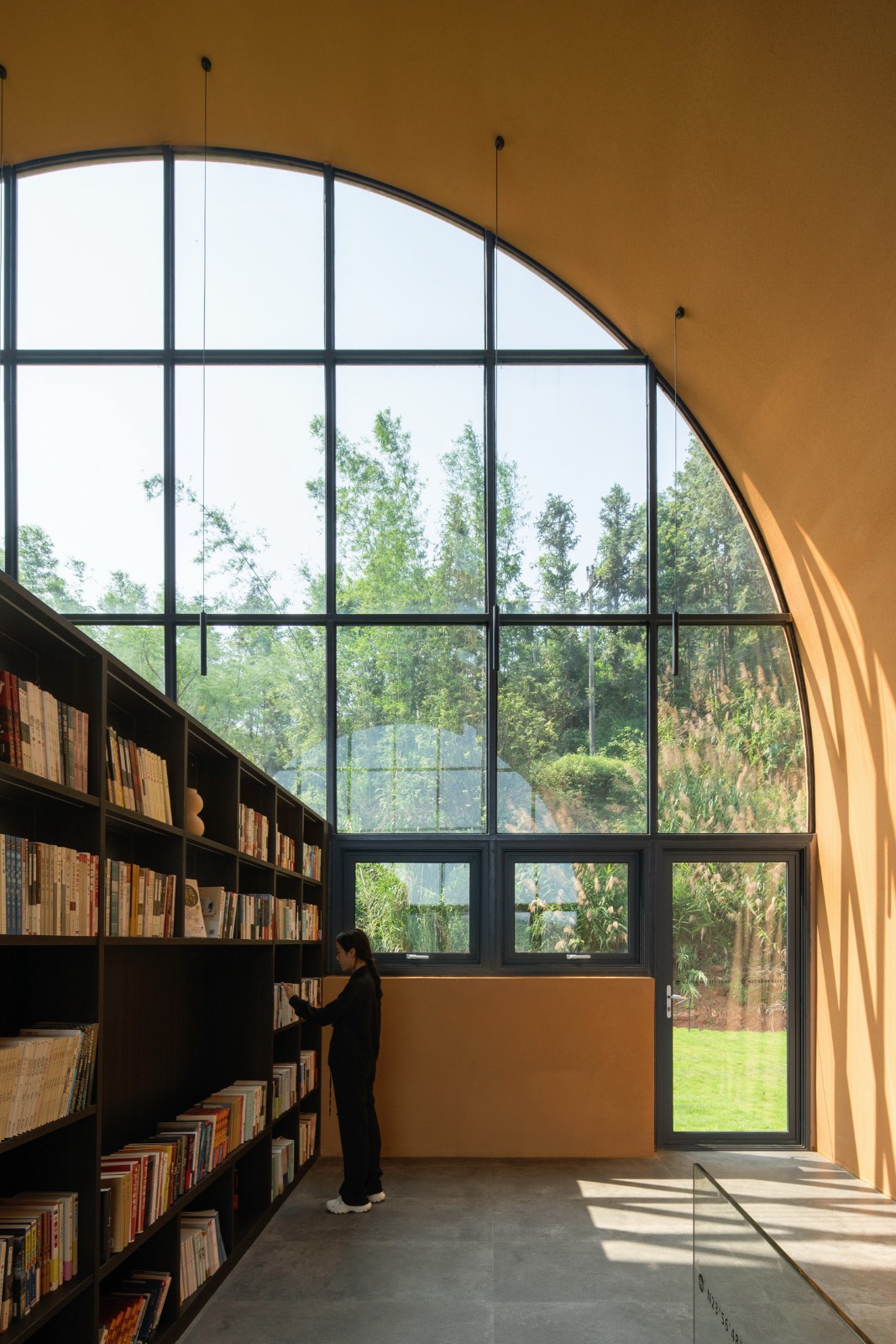 BIM建筑|回应古寺和山水的人文居所：清远慈湖书院 / 城外建筑