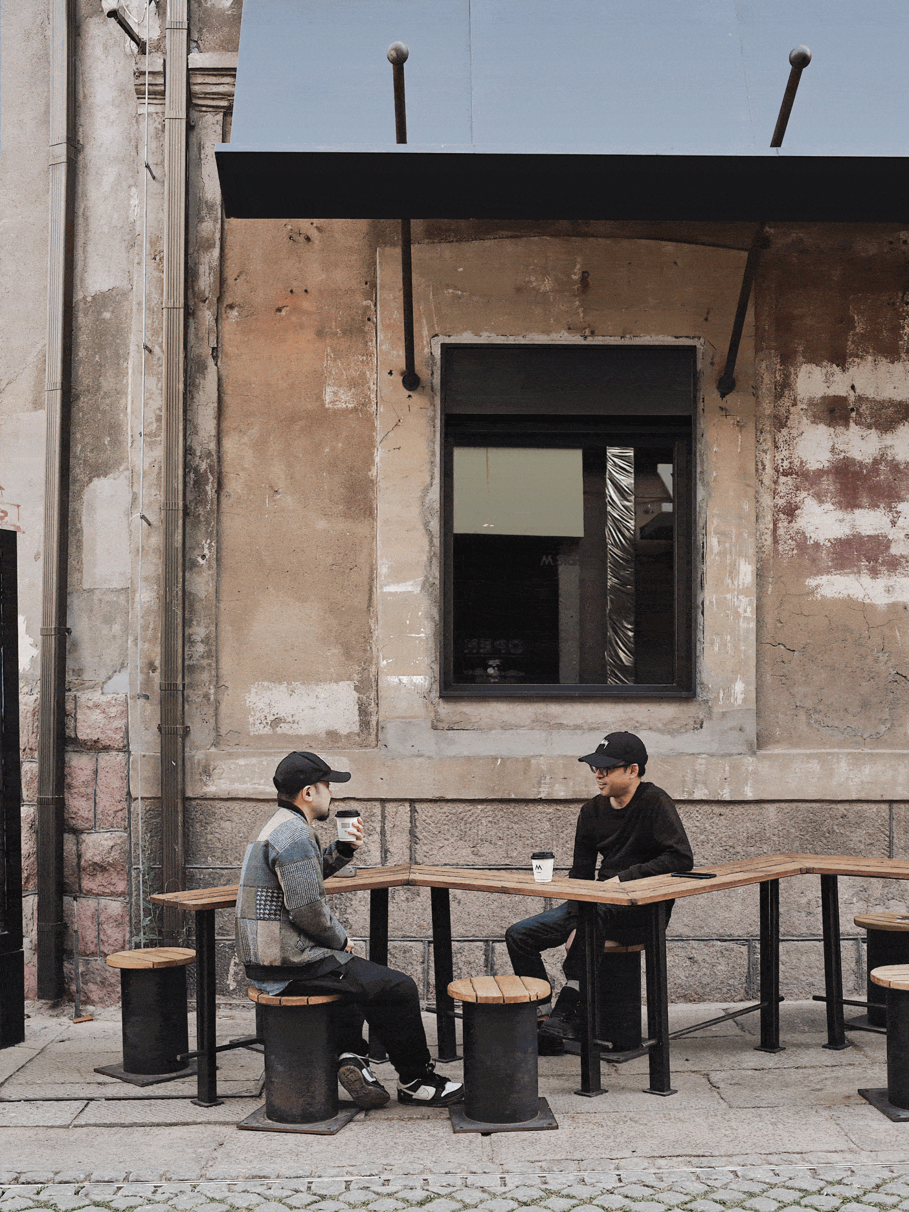 BIM建筑|「百年对谈」M stand-青岛银鱼巷旗舰店 / 平衡空间设计