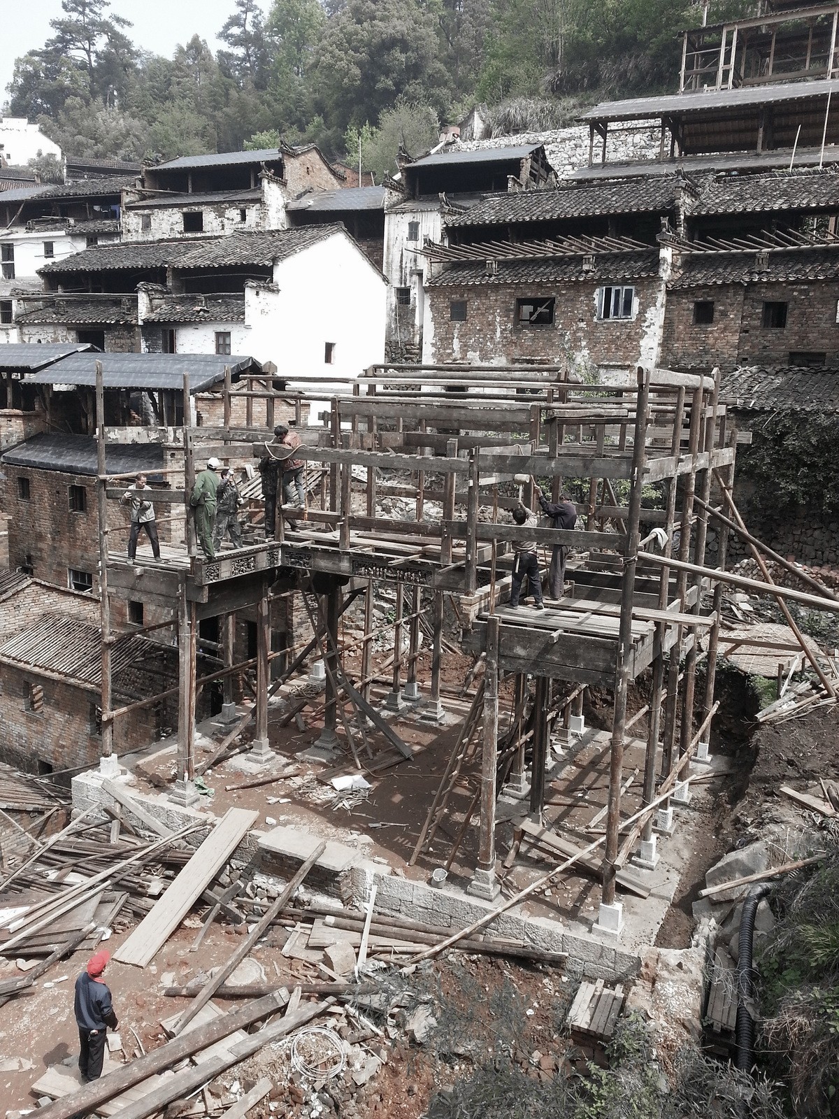 BIM建筑|村庄文化：一砖一瓦，寻回乡愁，婺源篁岭营造记 / 婺源县村庄文化传媒有限公司