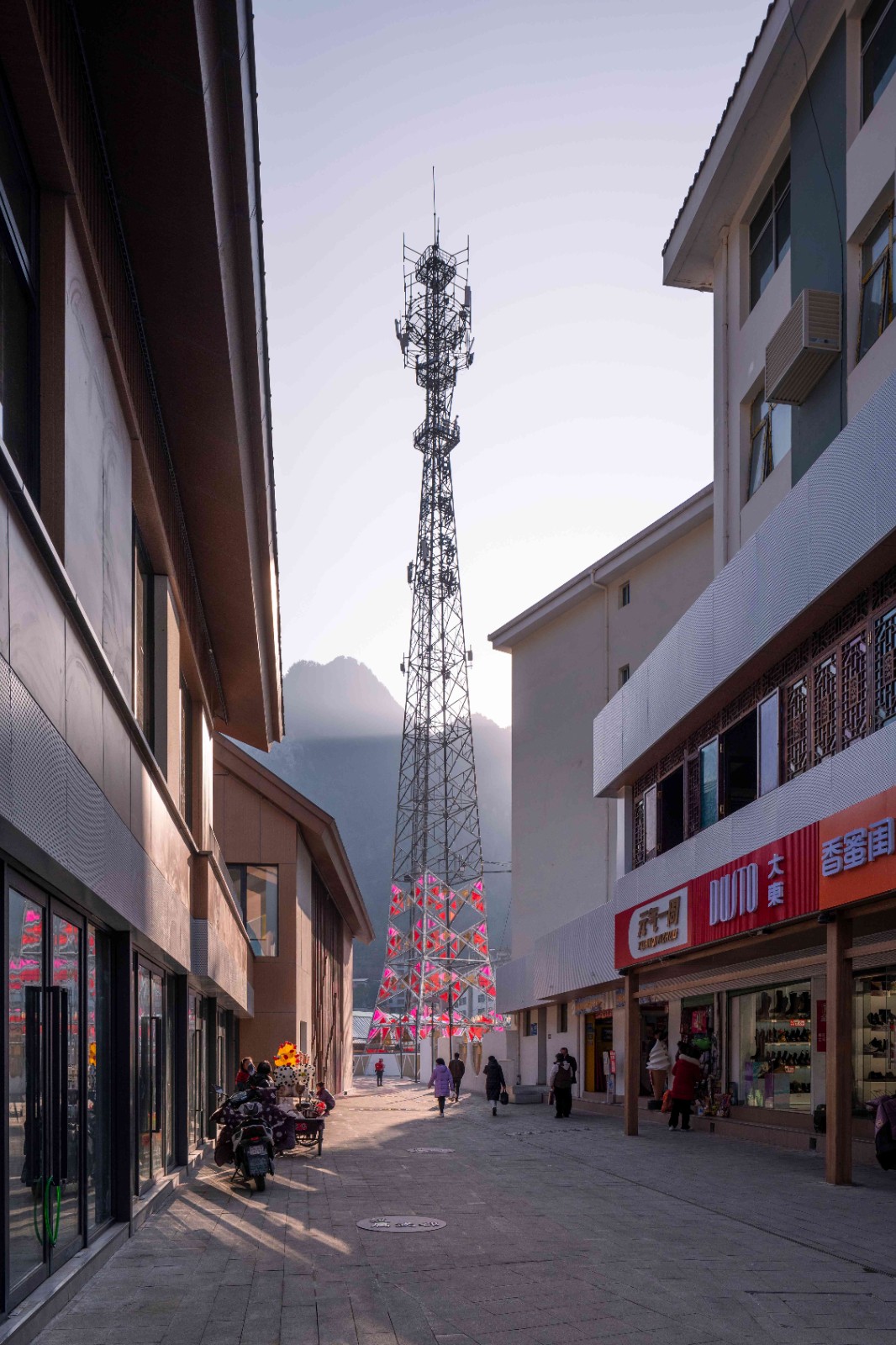 BIM建筑|康县新人字桥及周边商业街更新设计 / 三文建筑 何崴工作室