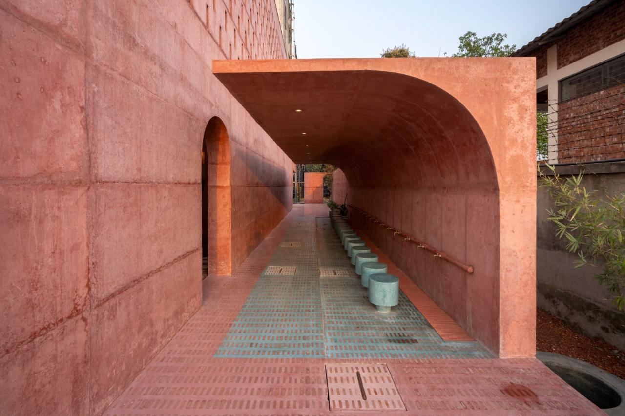 BIM建筑|泽本内萨清真寺 / Studio Morphogenesis