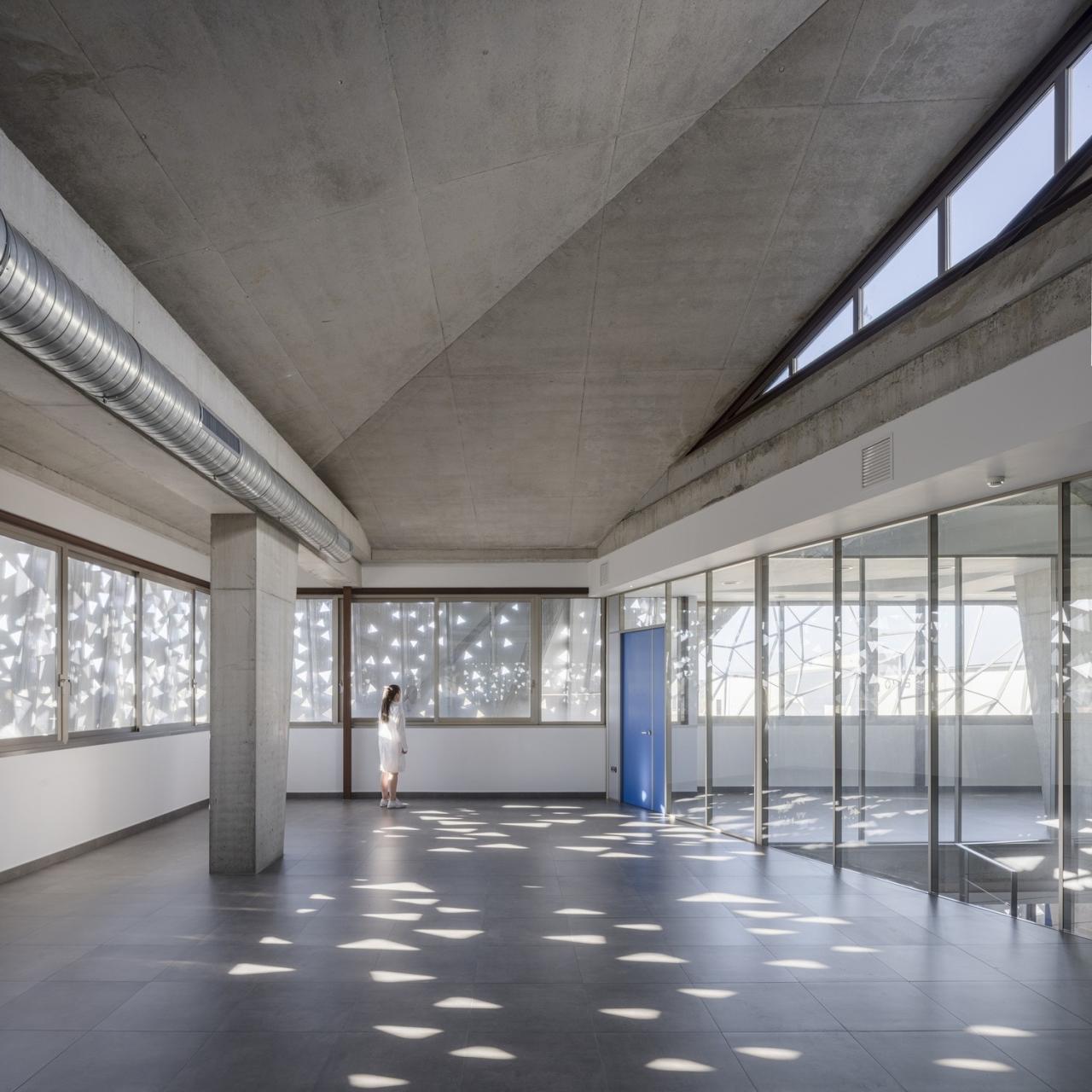 BIM建筑|微生物化学实验室 / PENELAS ARCHITECTS