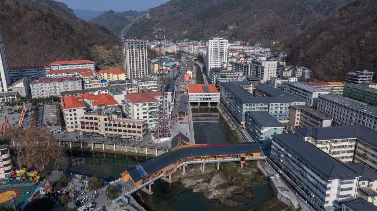 BIM建筑|康县新人字桥及周边商业街更新设计 / 三文建筑 何崴工作室