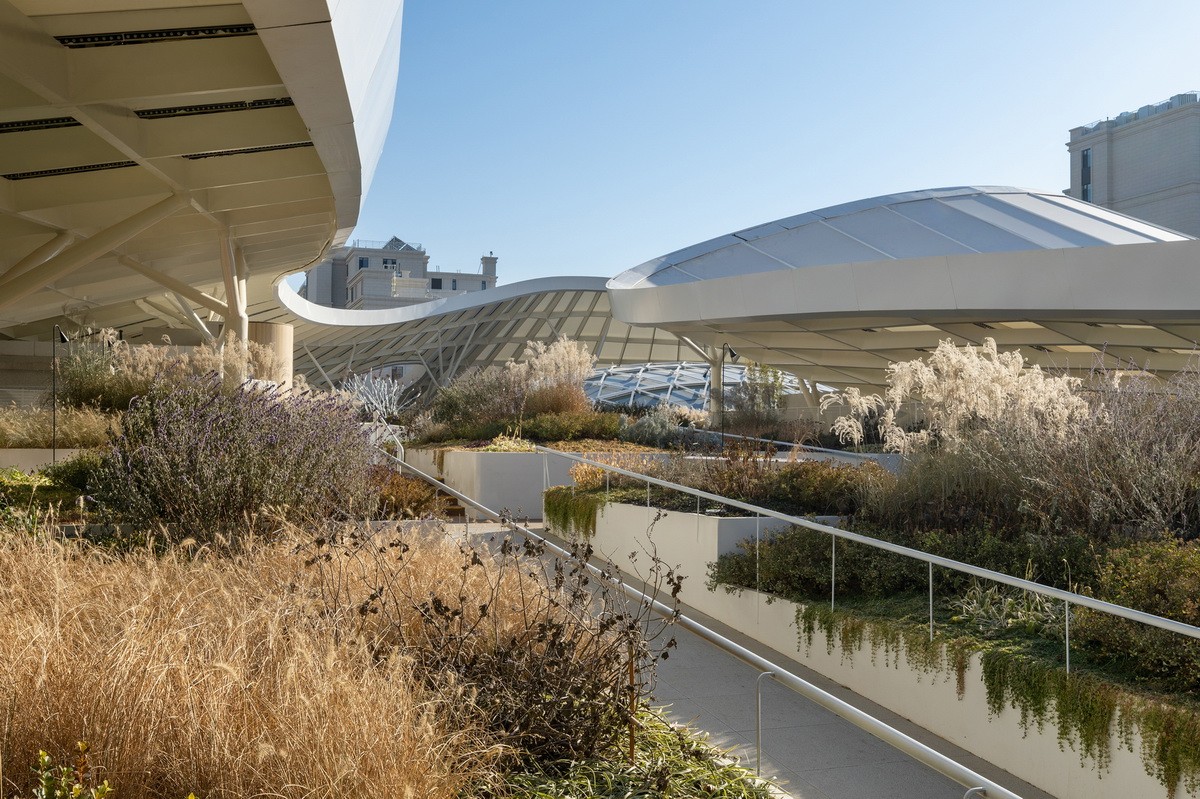 BIM建筑|泰康之家·燕园三期及社区活力中心 / 方未建筑设计+三磊设计