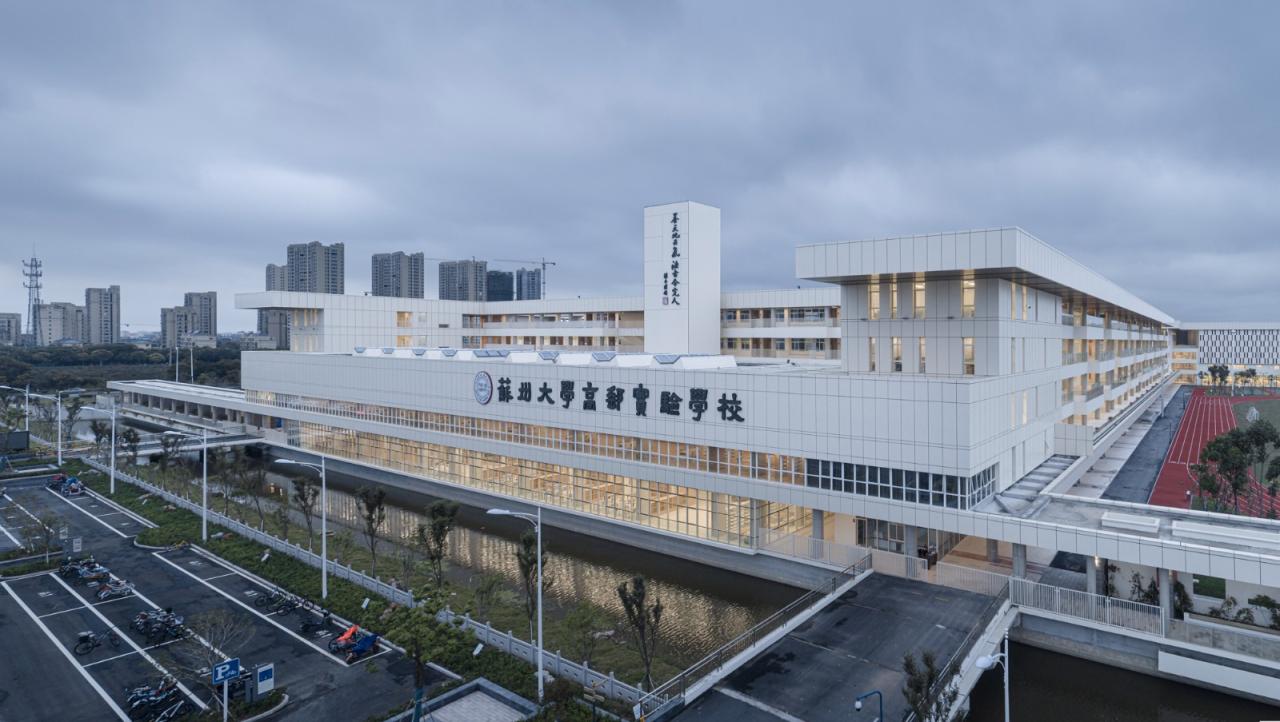 BIM建筑|苏州大学高邮实验学校 / 九城都市建筑