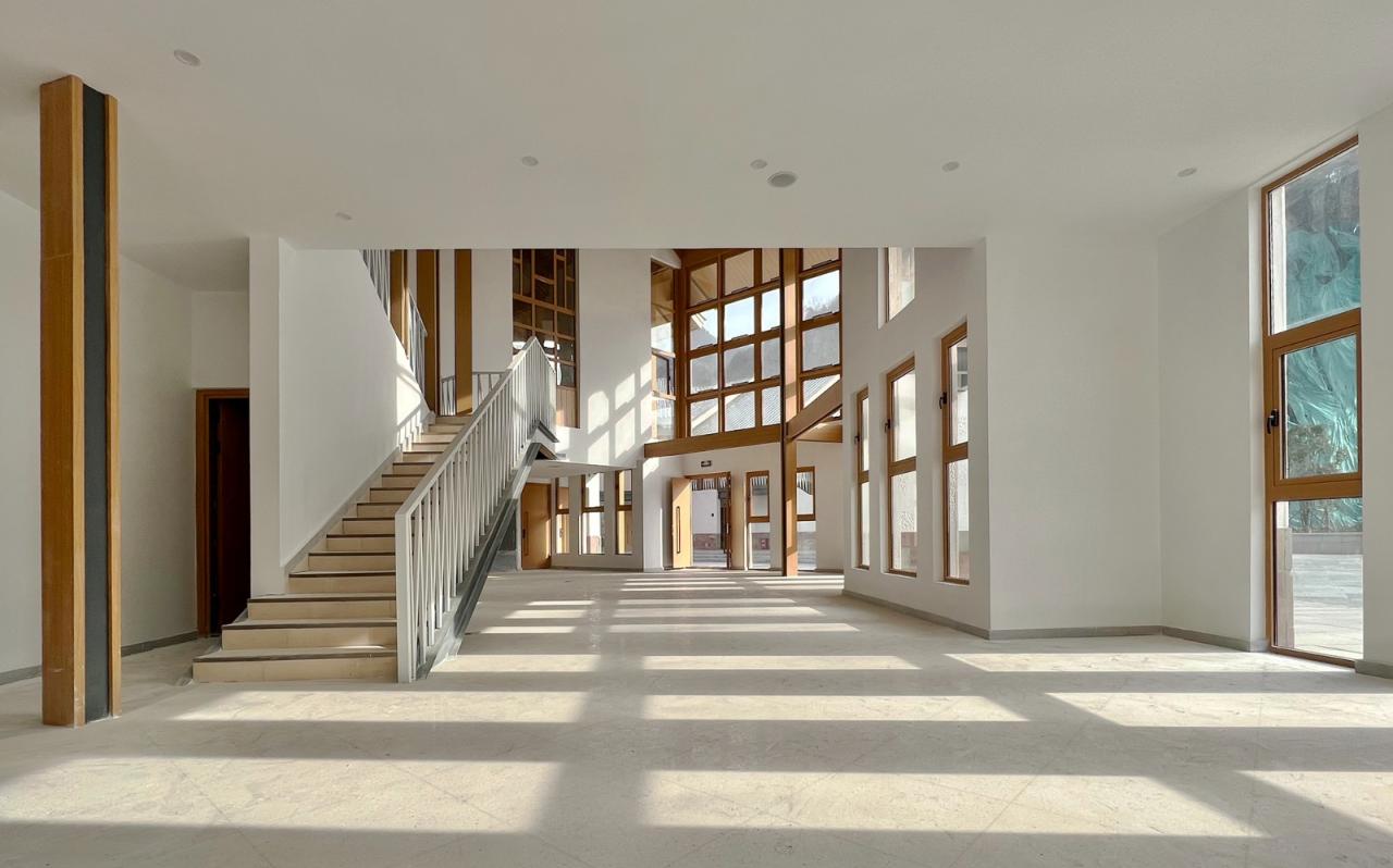 BIM建筑|龙形建筑：康县全域旅游游客集散中心 / 共生建筑Farmerson Architects