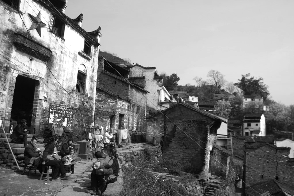 BIM建筑|村庄文化：一砖一瓦，寻回乡愁，婺源篁岭营造记 / 婺源县村庄文化传媒有限公司