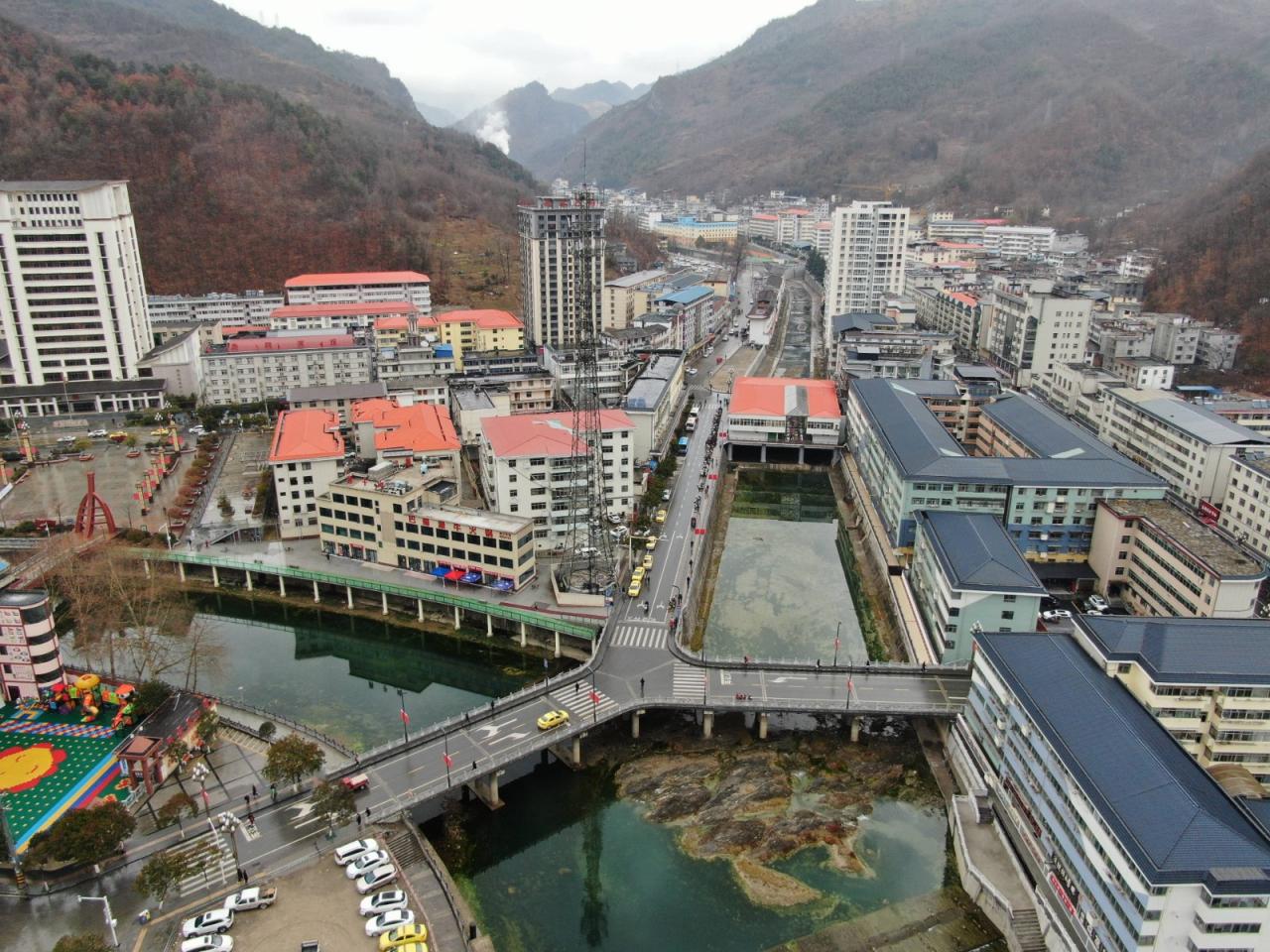 BIM建筑|康县新人字桥及周边商业街更新设计 / 三文建筑 何崴工作室