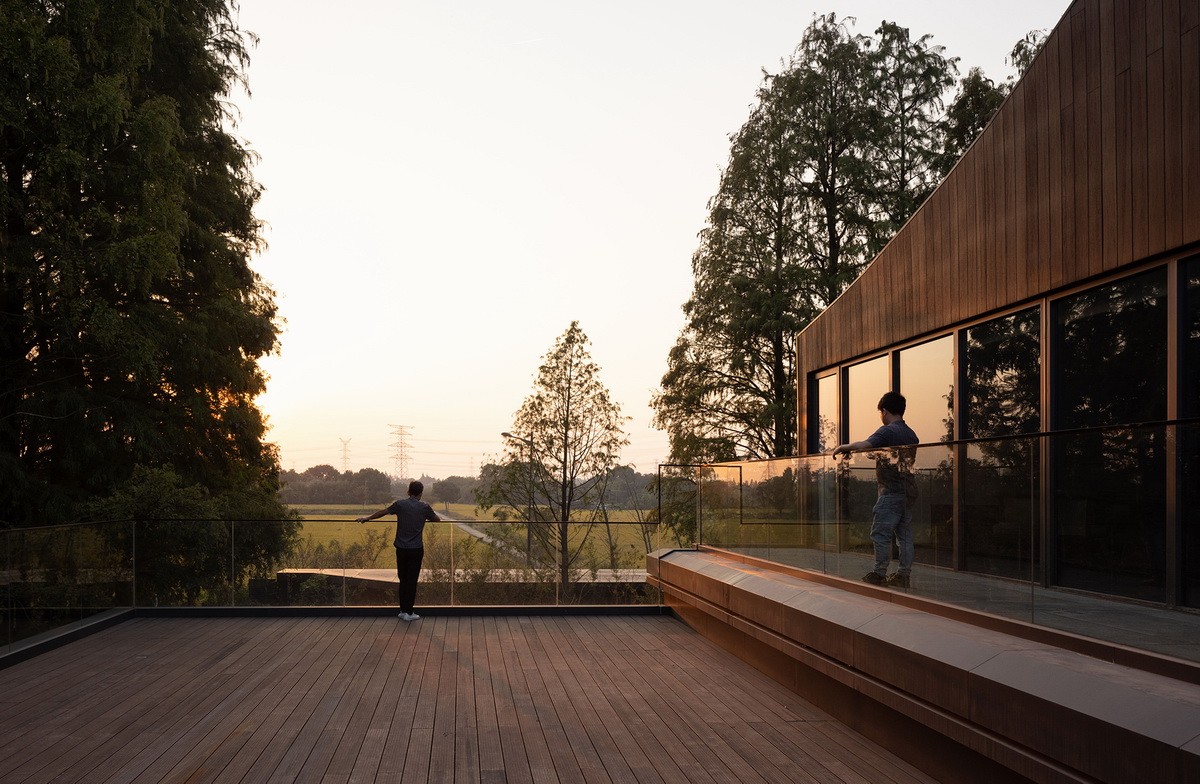 BIM建筑|桐乡濮院红旗漾杉林部落共享餐厅 / 上海严旸建筑设计工作室