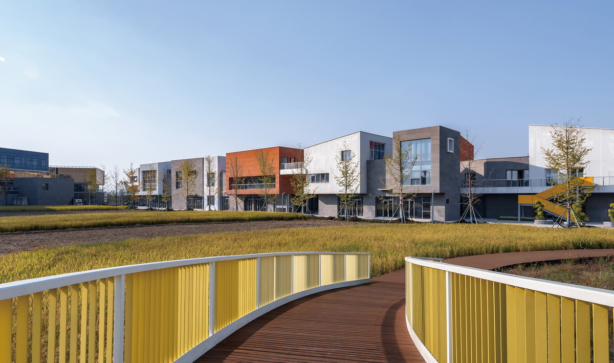 BIM建筑|海宁长安国际花卉产业园 / 森上建筑+朴筑建筑