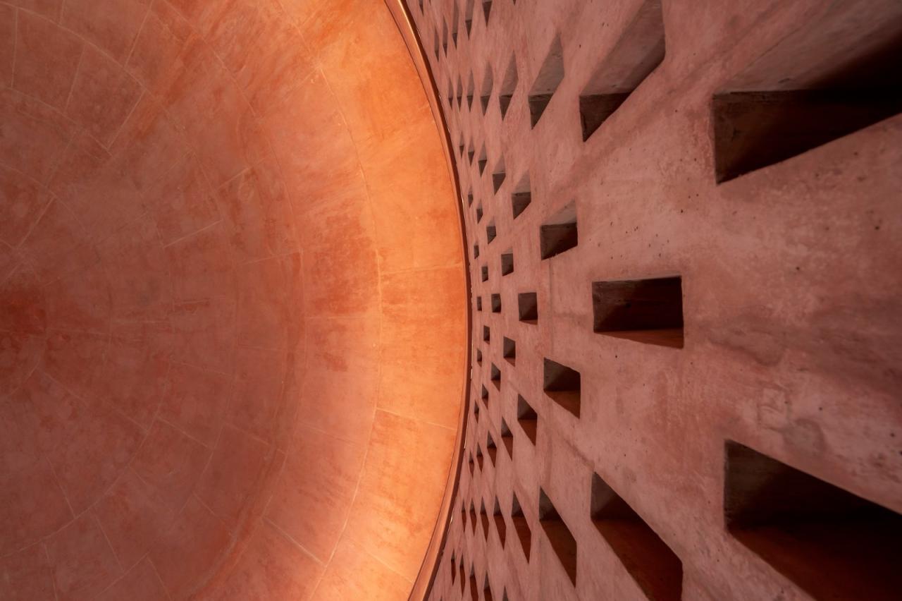 BIM建筑|泽本内萨清真寺 / Studio Morphogenesis