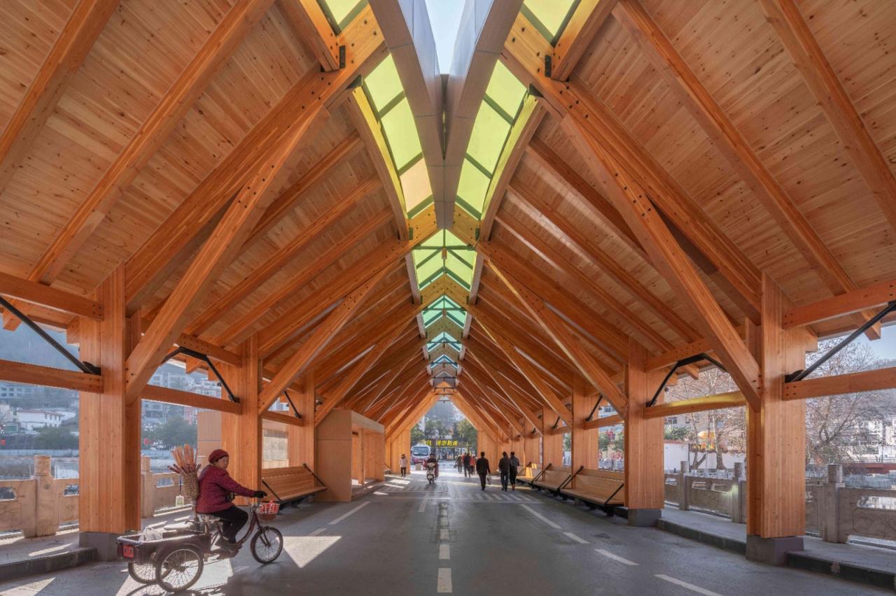 BIM建筑|康县新人字桥及周边商业街更新设计 / 三文建筑 何崴工作室