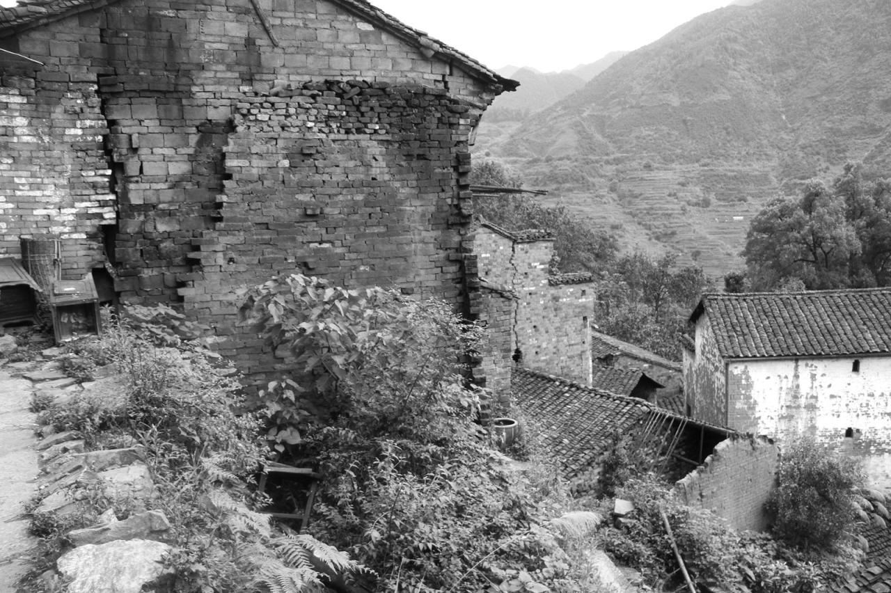 BIM建筑|村庄文化：一砖一瓦，寻回乡愁，婺源篁岭营造记 / 婺源县村庄文化传媒有限公司