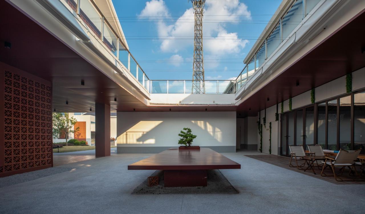 BIM建筑|此时此地：建在花卉园里的小房子—港沿花卉交流中心 / 创霖-泽柏