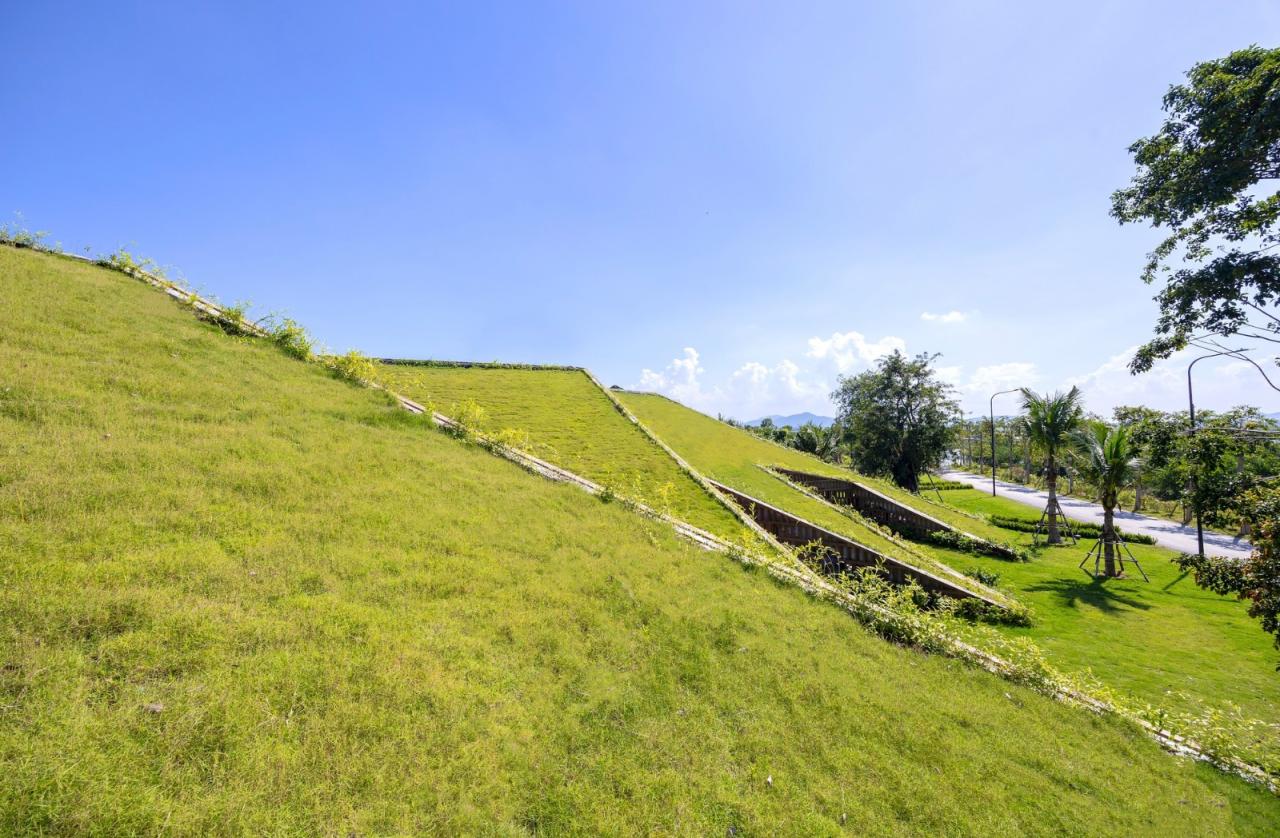 BIM建筑|荣市公园 / MIA Design Studio