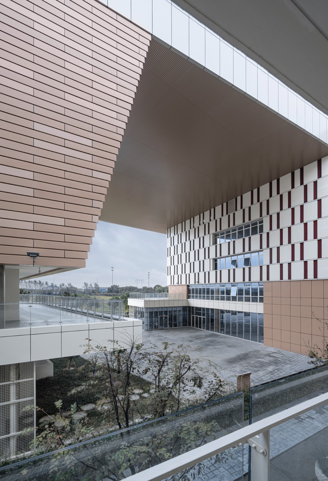 BIM建筑|苏州大学高邮实验学校 / 九城都市建筑