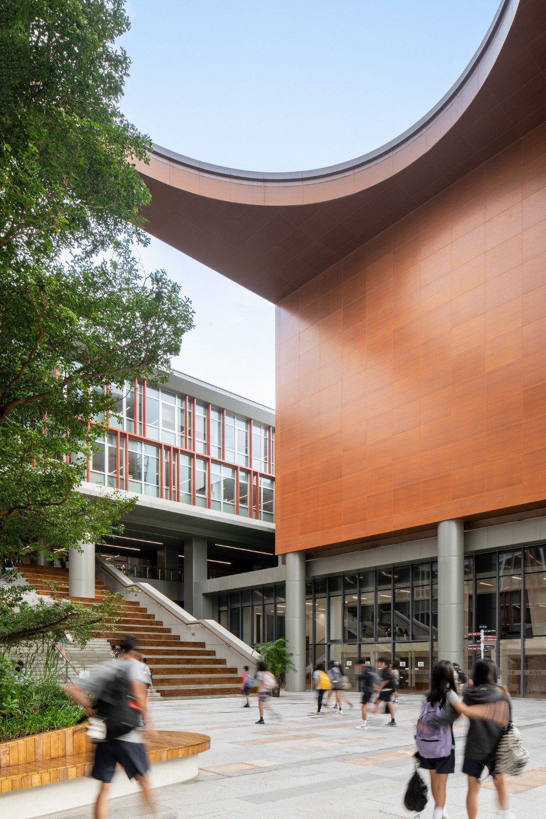 BIM建筑|广州美国人外籍人员子女学校科学城校区 / Perkins&Will