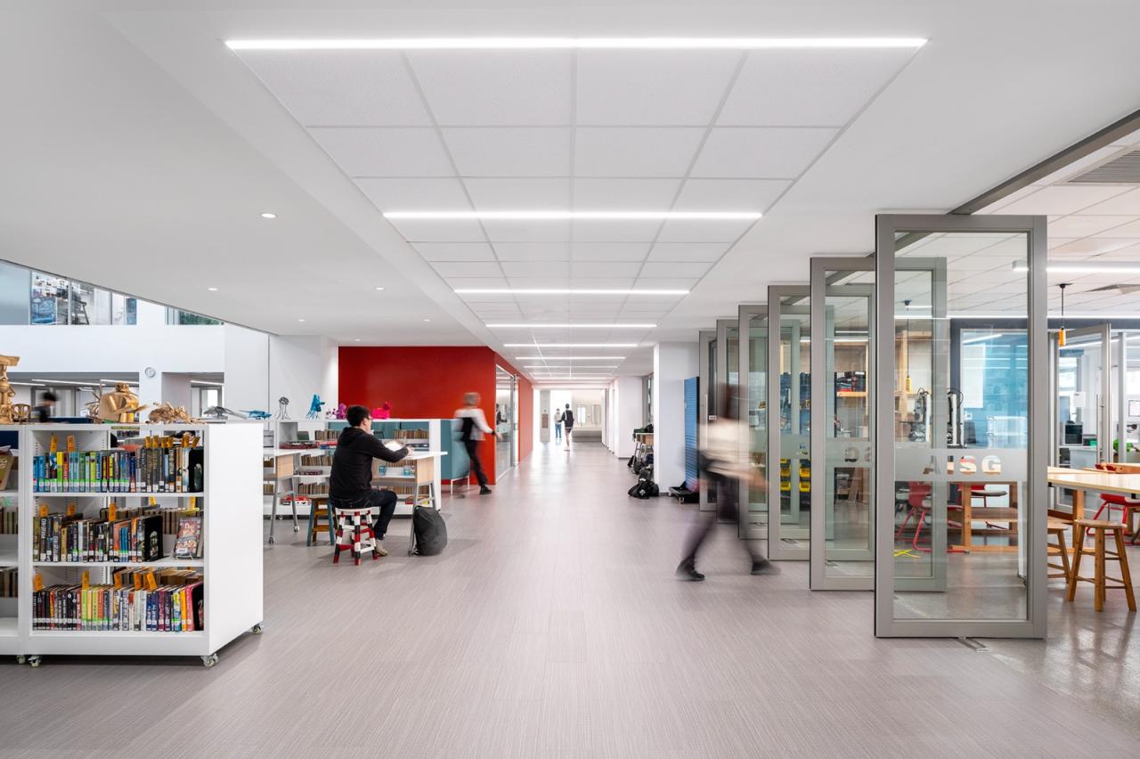 BIM建筑|广州美国人外籍人员子女学校科学城校区 / Perkins&Will