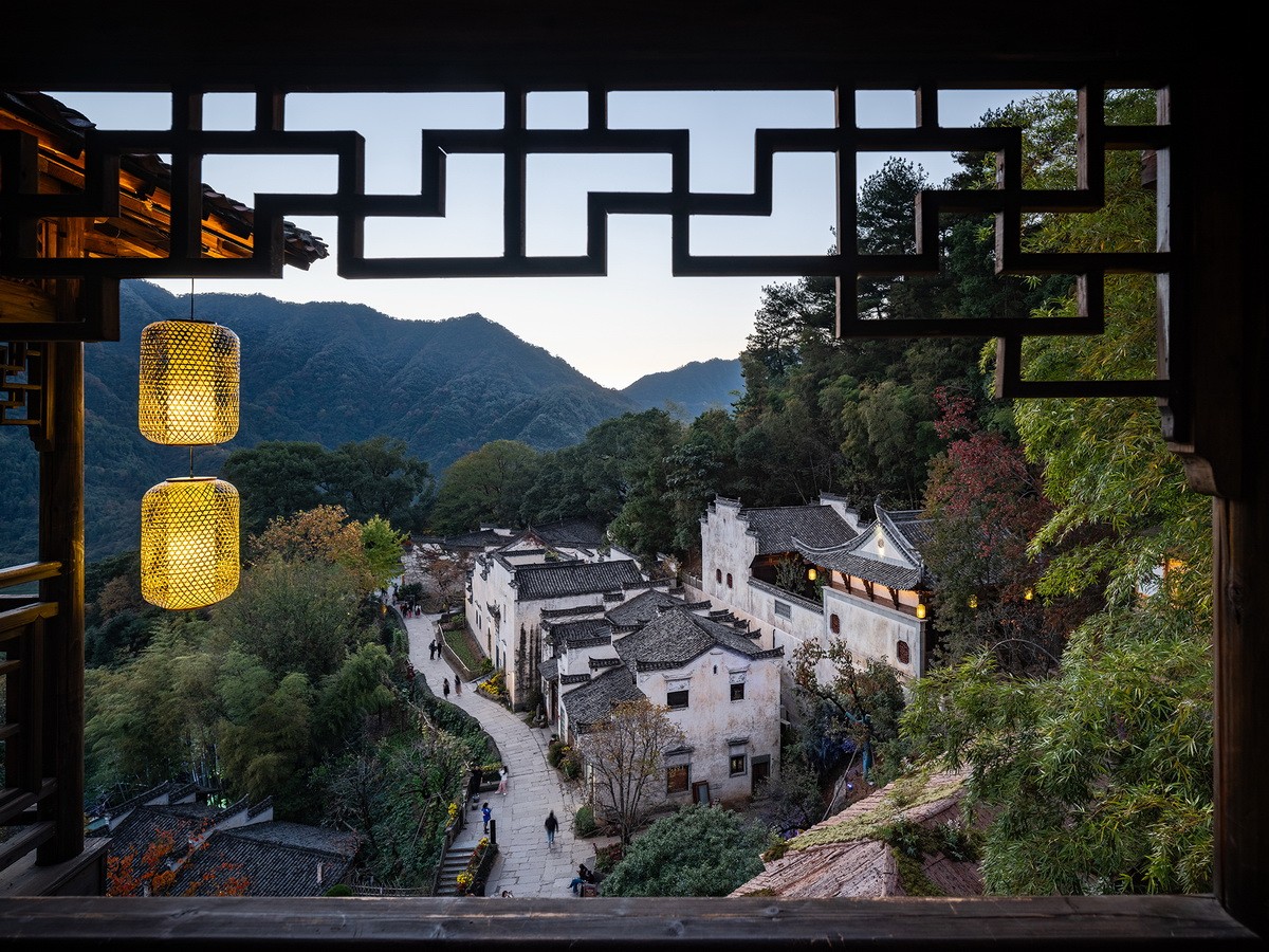 BIM建筑|村庄文化：一砖一瓦，寻回乡愁，婺源篁岭营造记 / 婺源县村庄文化传媒有限公司