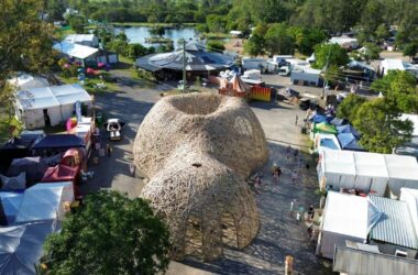 BIM建筑|‘蛹’入口展馆 / Cave Urban-BIM建筑网