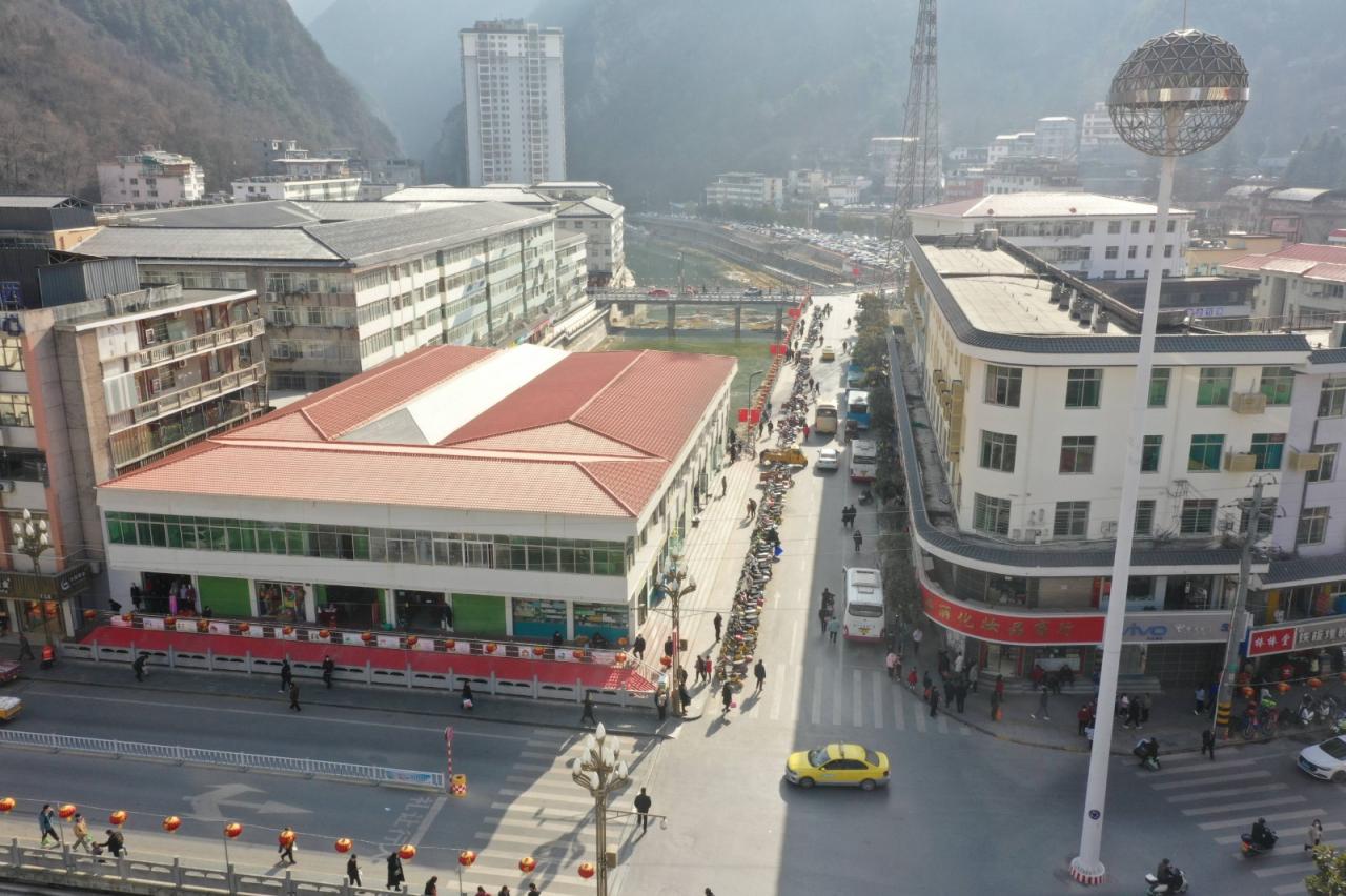 BIM建筑|康县新人字桥及周边商业街更新设计 / 三文建筑 何崴工作室