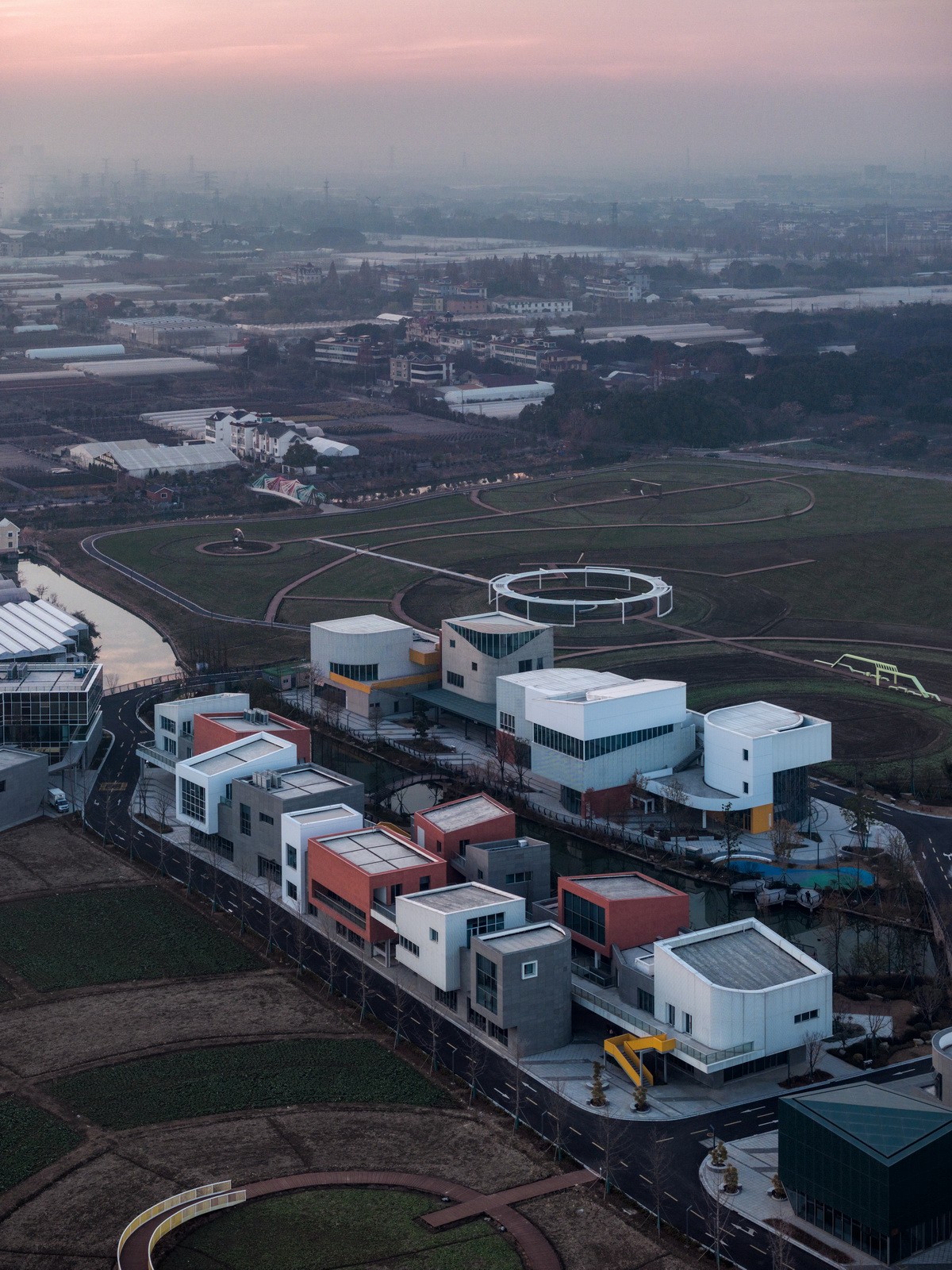 BIM建筑|海宁长安国际花卉产业园 / 森上建筑+朴筑建筑