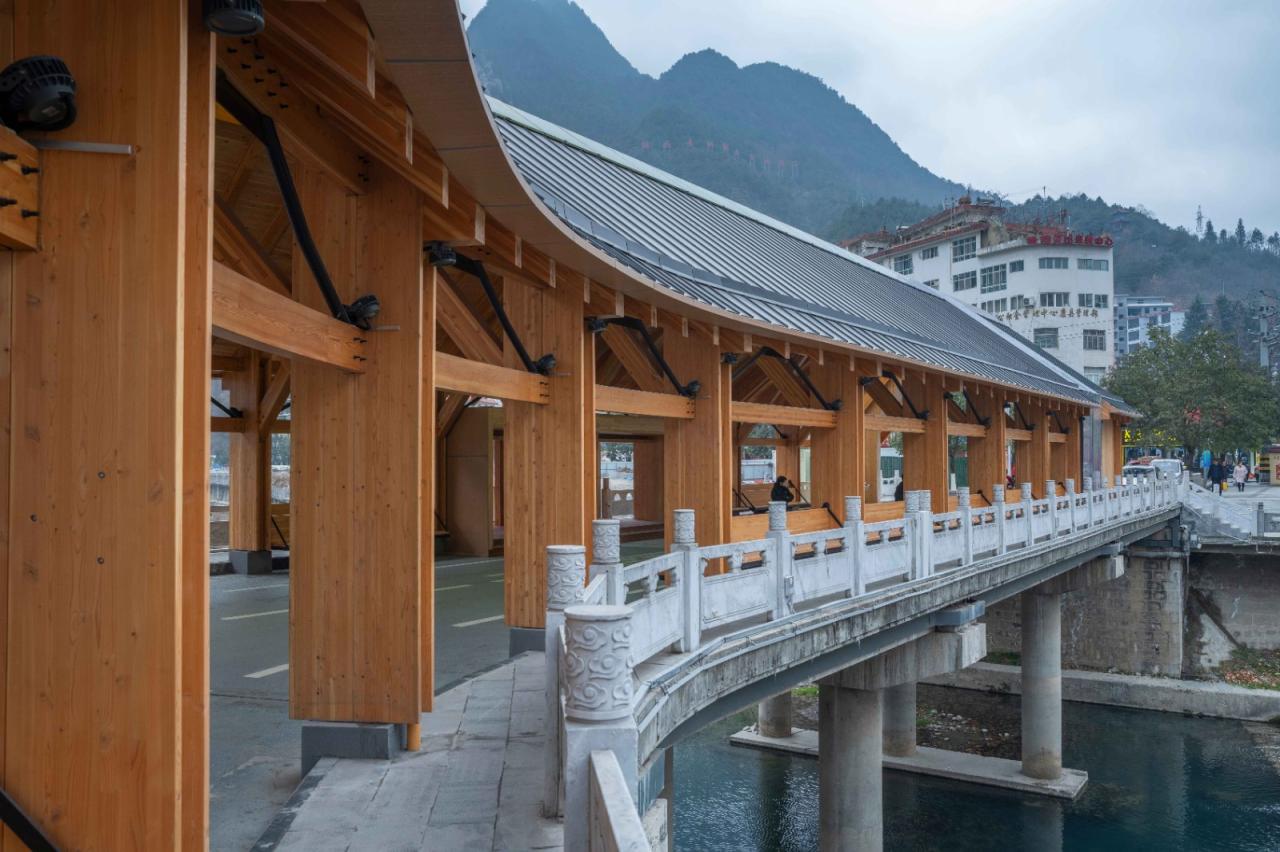 BIM建筑|康县新人字桥及周边商业街更新设计 / 三文建筑 何崴工作室