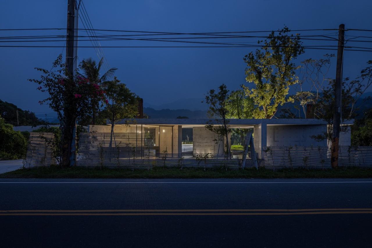 BIM建筑|入口亭楼 / Metrics Architecture Studio