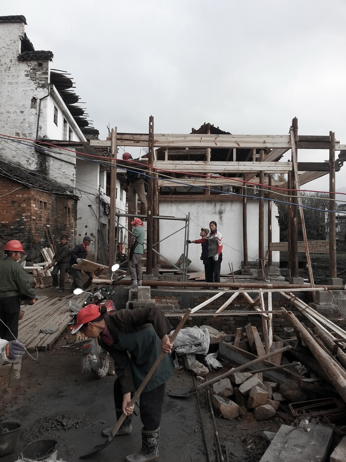 BIM建筑|村庄文化：一砖一瓦，寻回乡愁，婺源篁岭营造记 / 婺源县村庄文化传媒有限公司