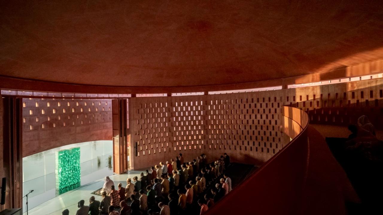 BIM建筑|泽本内萨清真寺 / Studio Morphogenesis