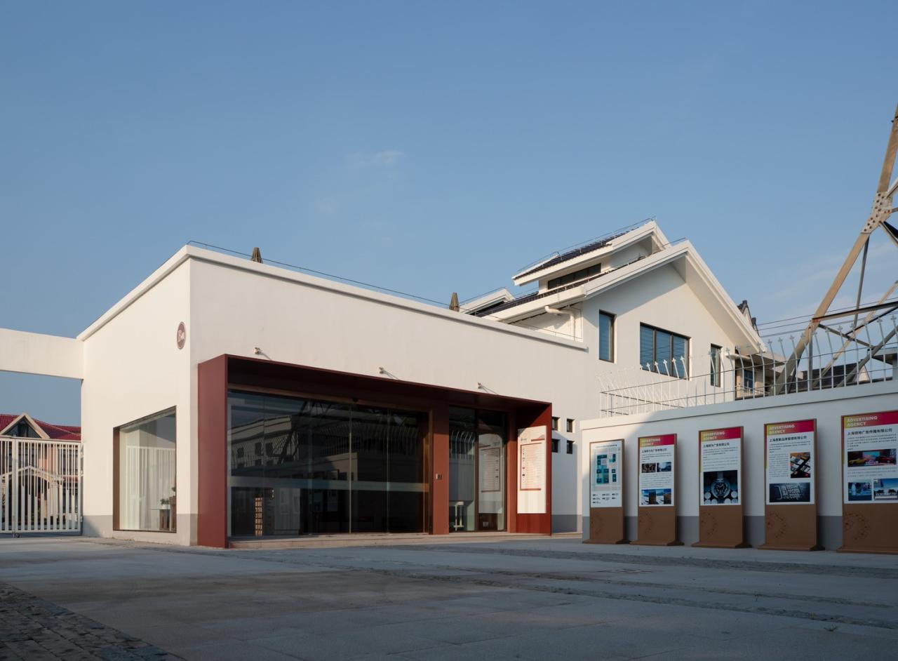 BIM建筑|此时此地：建在花卉园里的小房子—港沿花卉交流中心 / 创霖-泽柏