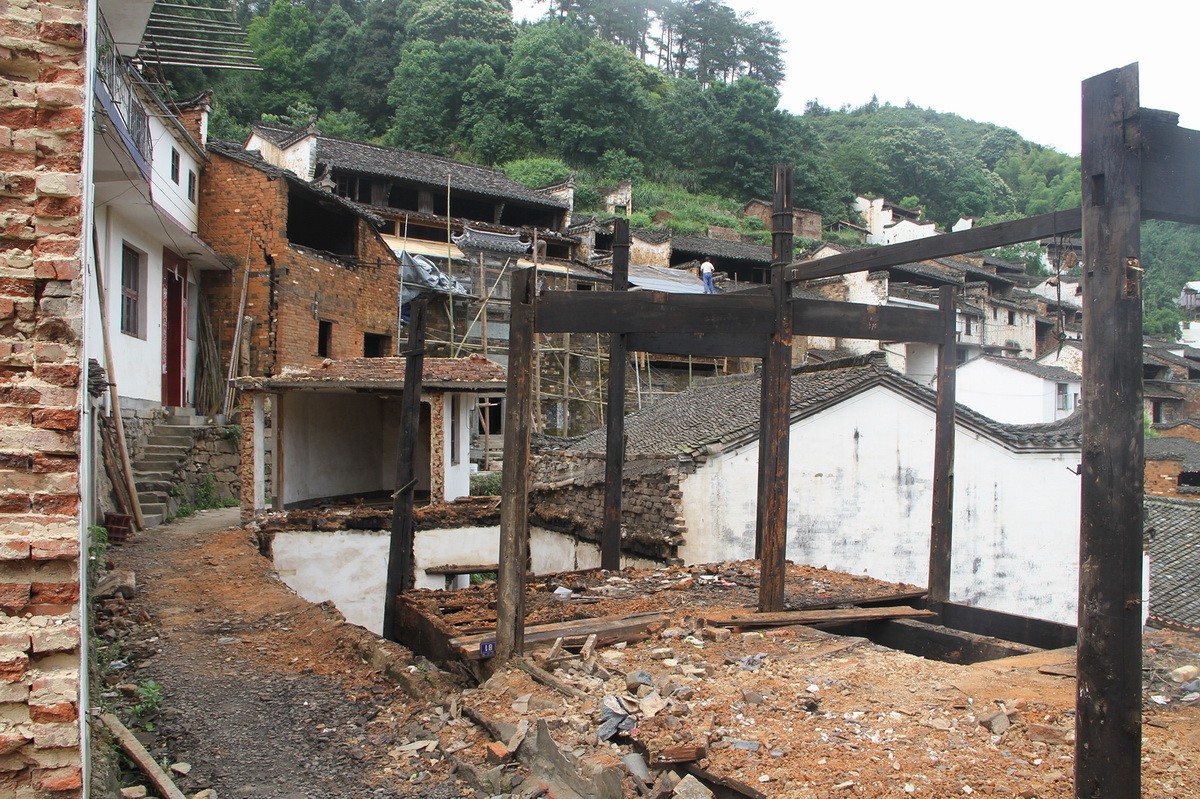 BIM建筑|村庄文化：一砖一瓦，寻回乡愁，婺源篁岭营造记 / 婺源县村庄文化传媒有限公司