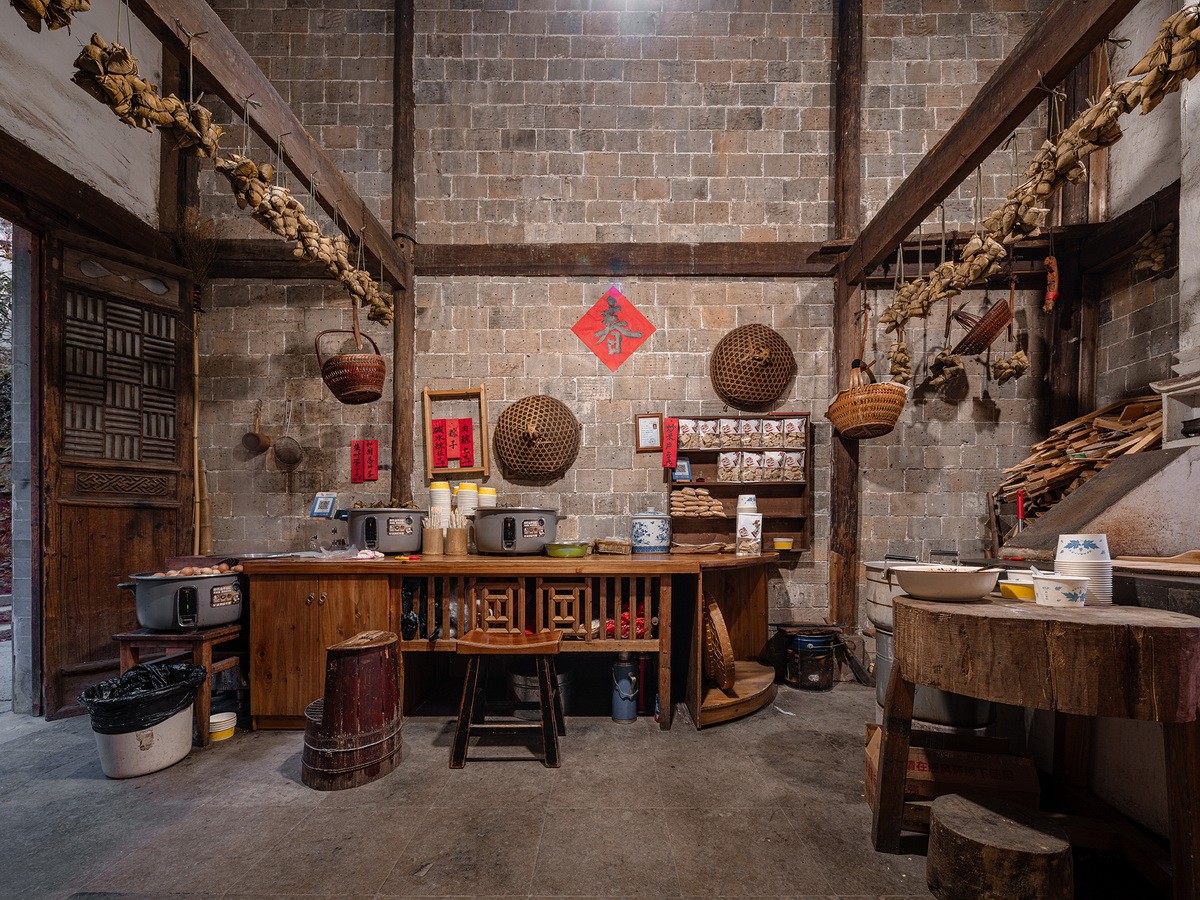 BIM建筑|村庄文化：一砖一瓦，寻回乡愁，婺源篁岭营造记 / 婺源县村庄文化传媒有限公司