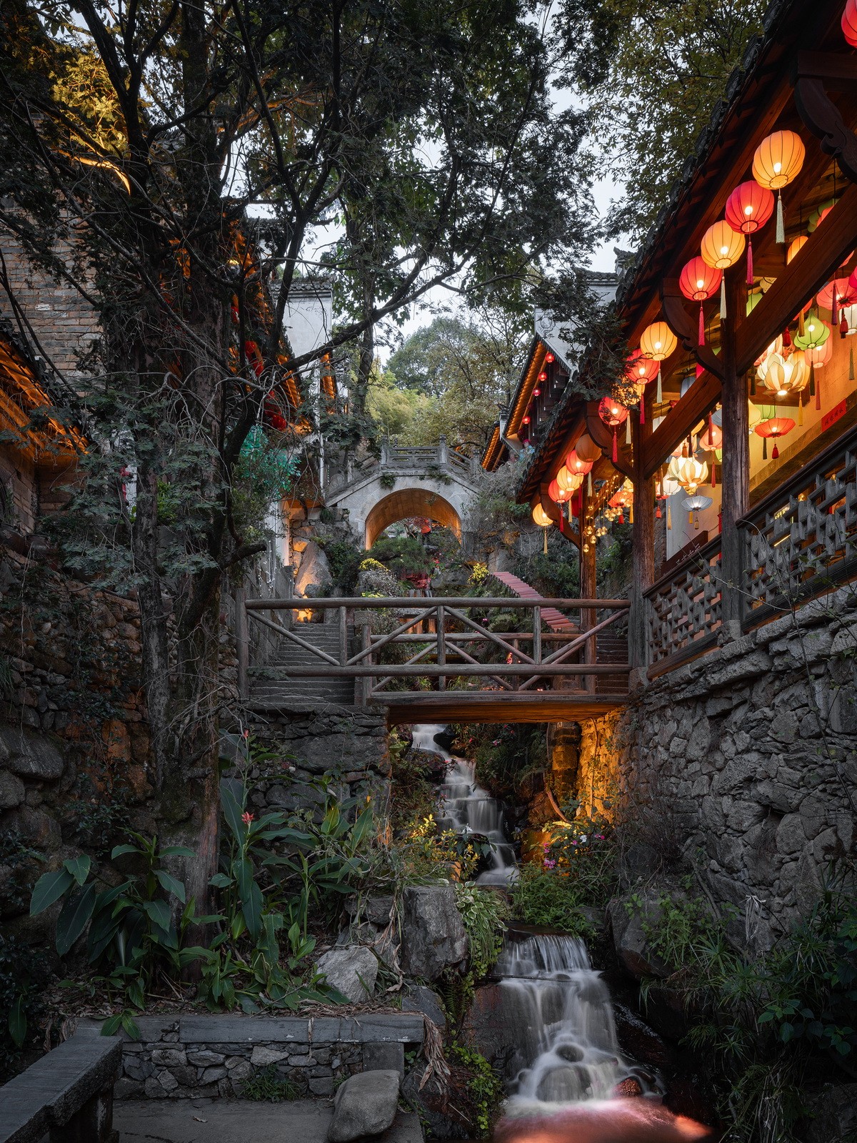 BIM建筑|村庄文化：一砖一瓦，寻回乡愁，婺源篁岭营造记 / 婺源县村庄文化传媒有限公司