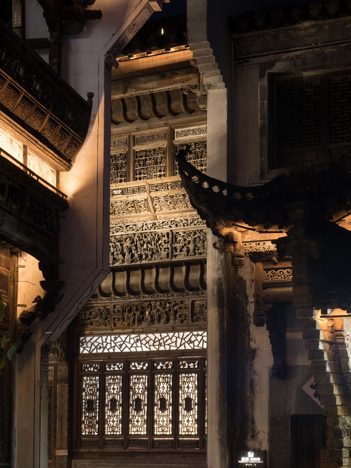 BIM建筑|村庄文化：一砖一瓦，寻回乡愁，婺源篁岭营造记 / 婺源县村庄文化传媒有限公司