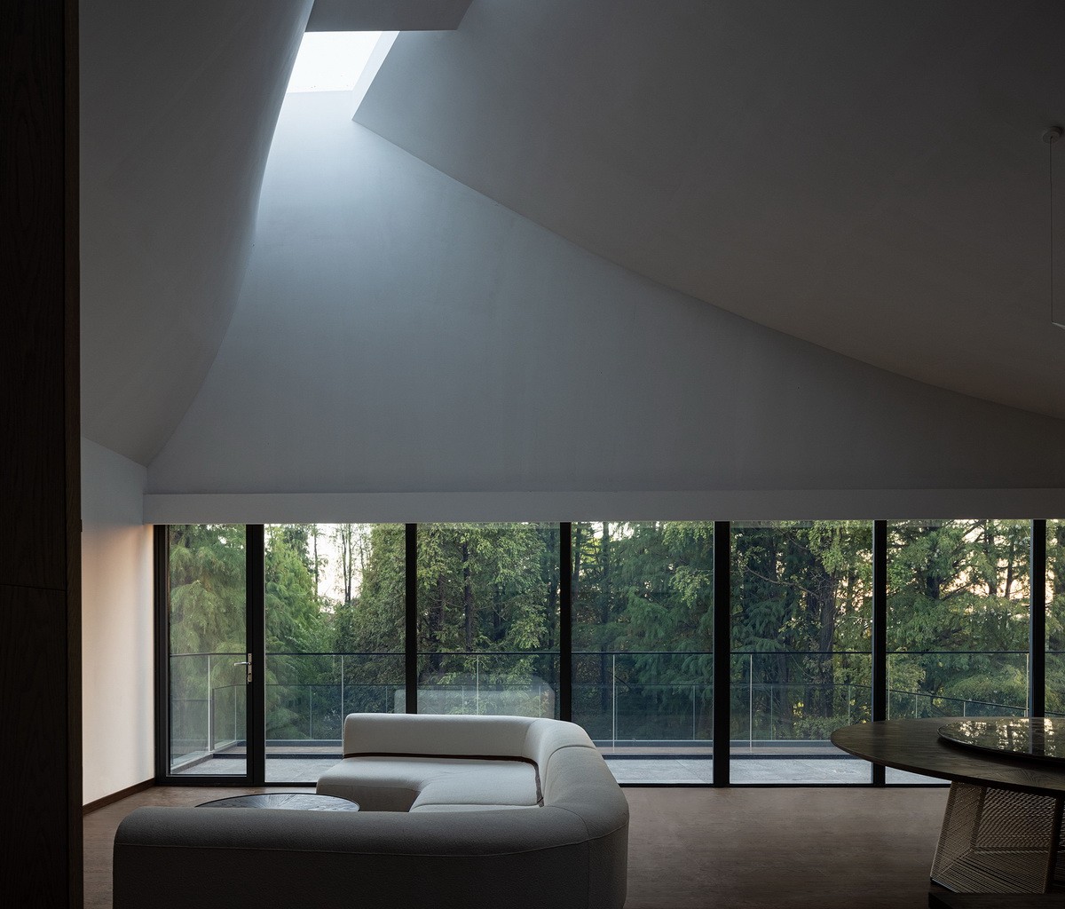 BIM建筑|桐乡濮院红旗漾杉林部落共享餐厅 / 上海严旸建筑设计工作室