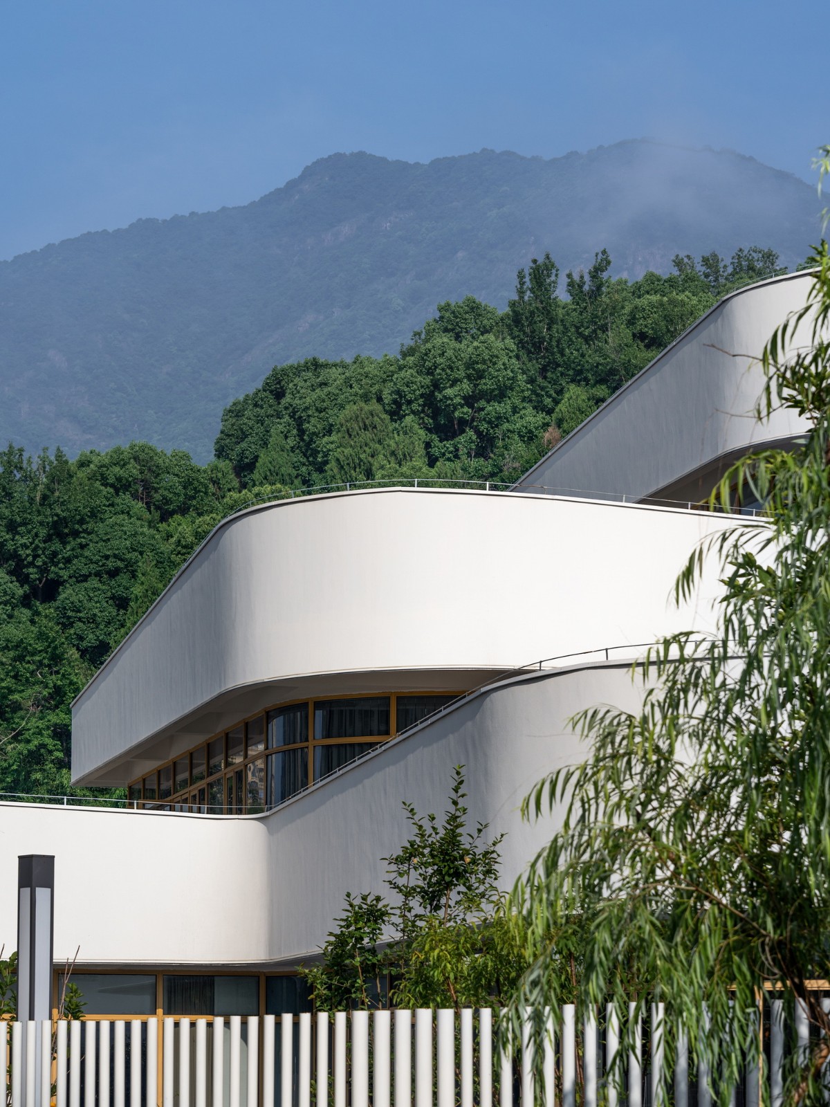 BIM建筑| 临海市协成幼儿园 / 任天建筑工作室