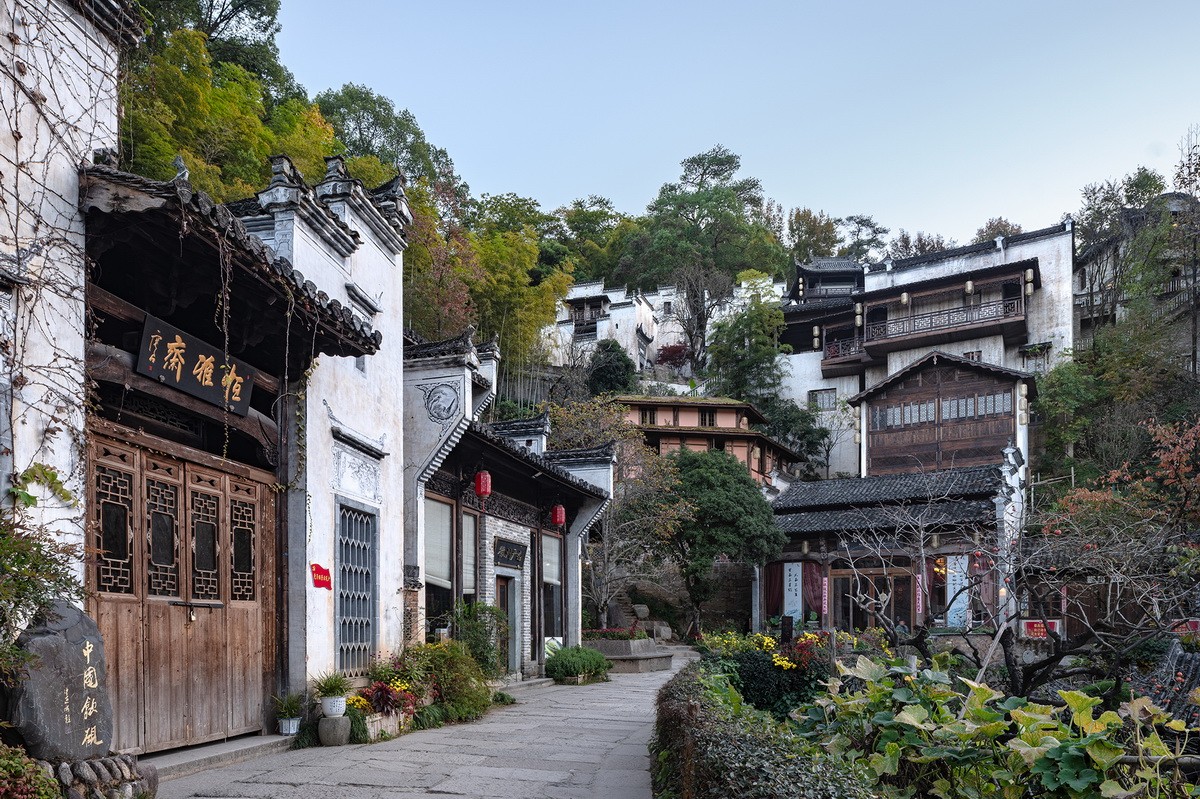 BIM建筑|村庄文化：一砖一瓦，寻回乡愁，婺源篁岭营造记 / 婺源县村庄文化传媒有限公司