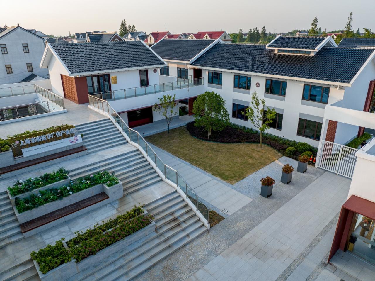 BIM建筑|此时此地：建在花卉园里的小房子—港沿花卉交流中心 / 创霖-泽柏