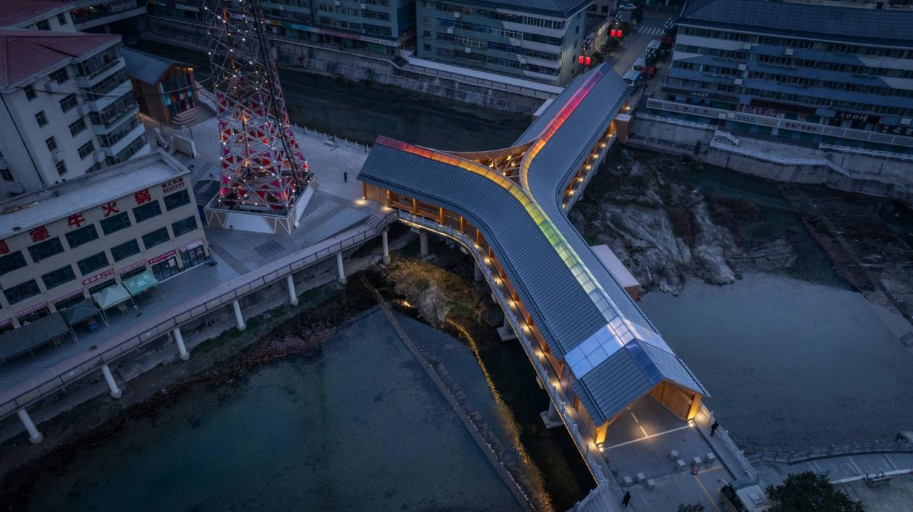 BIM建筑|康县新人字桥及周边商业街更新设计 / 三文建筑 何崴工作室