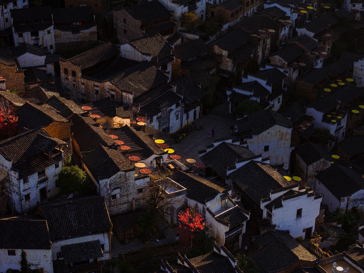 BIM建筑|村庄文化：一砖一瓦，寻回乡愁，婺源篁岭营造记 / 婺源县村庄文化传媒有限公司