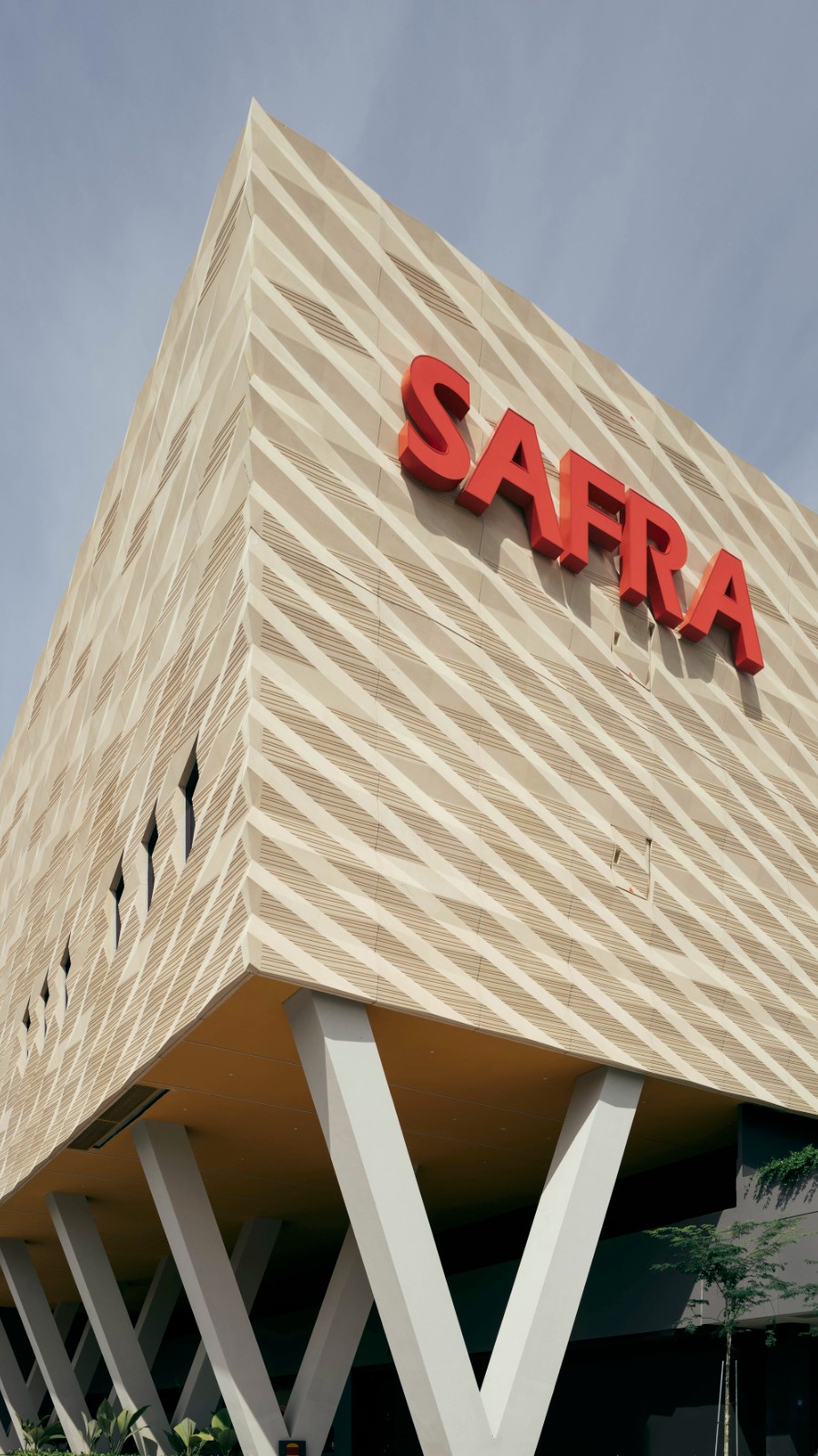 BIM建筑|SAFRA 蔡厝港会所 / DP Architects Pte Ltd