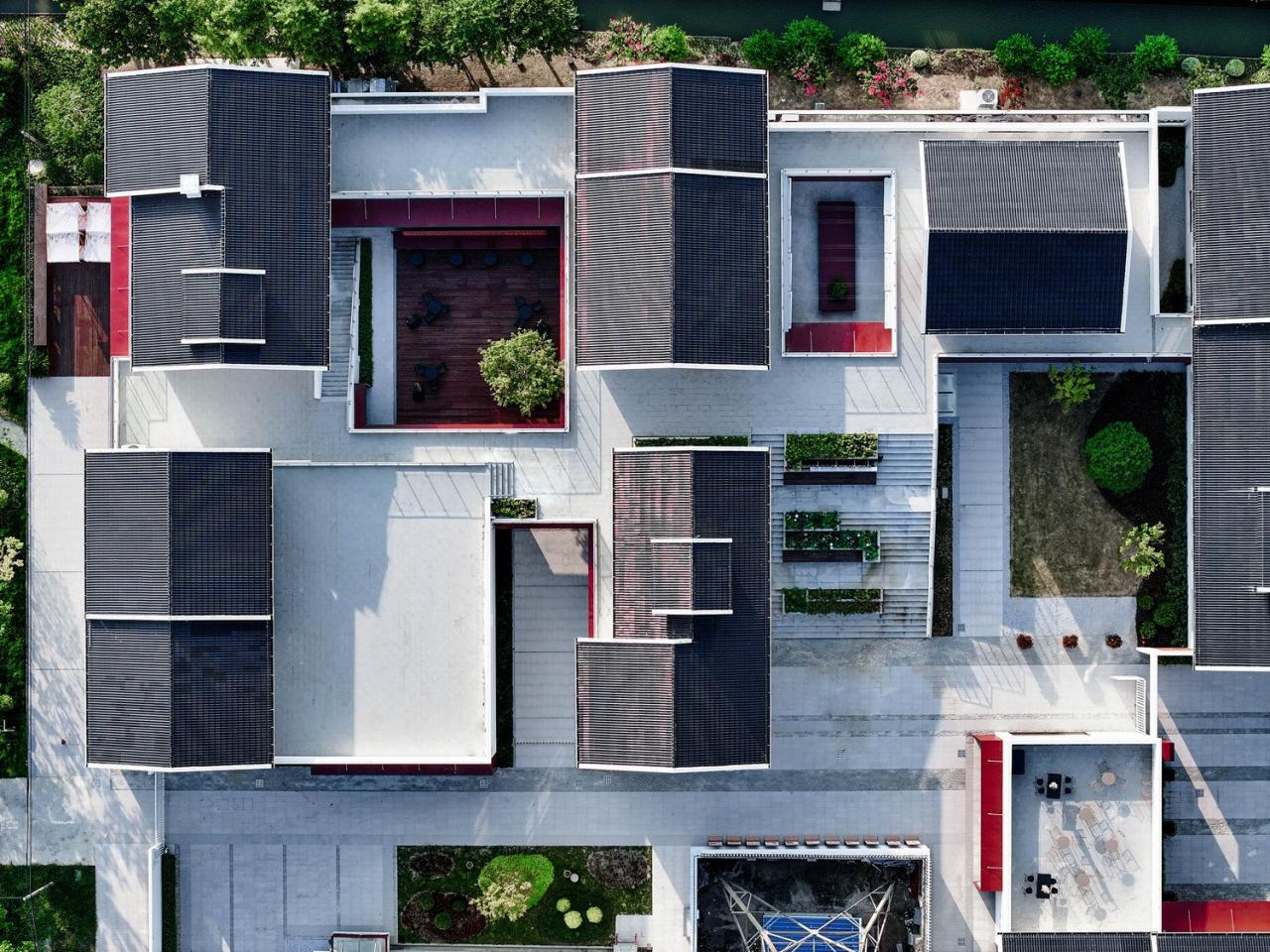 BIM建筑|此时此地：建在花卉园里的小房子—港沿花卉交流中心 / 创霖-泽柏