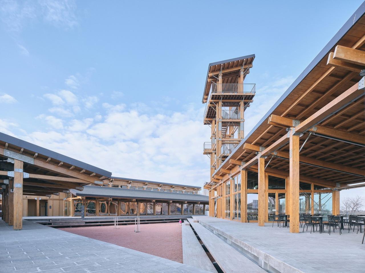 BIM建筑|恰塔霍裕克游客中心 / TEGET