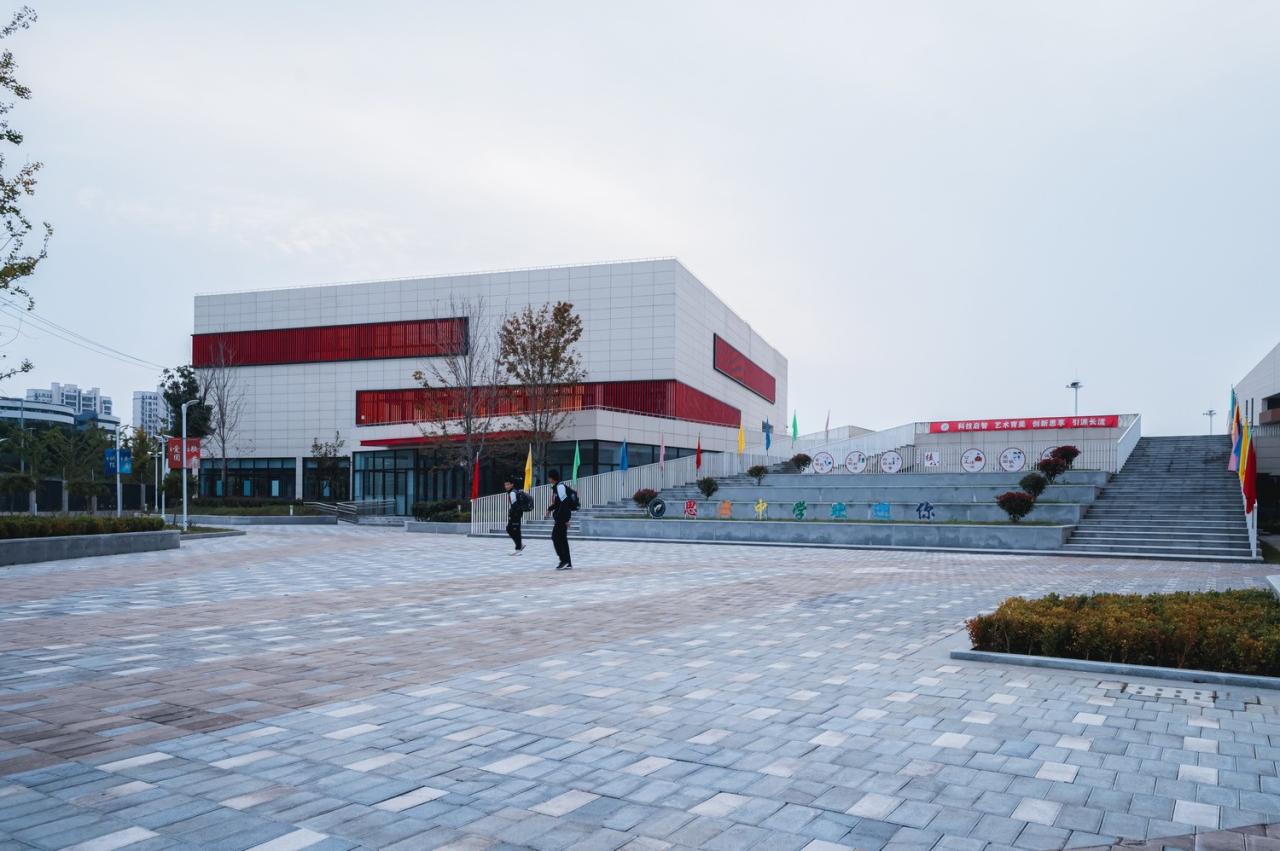 BIM建筑|此时此地：面向走班教学的高密度校园实践——青浦兰生•思源中学 / 创霖-泽柏