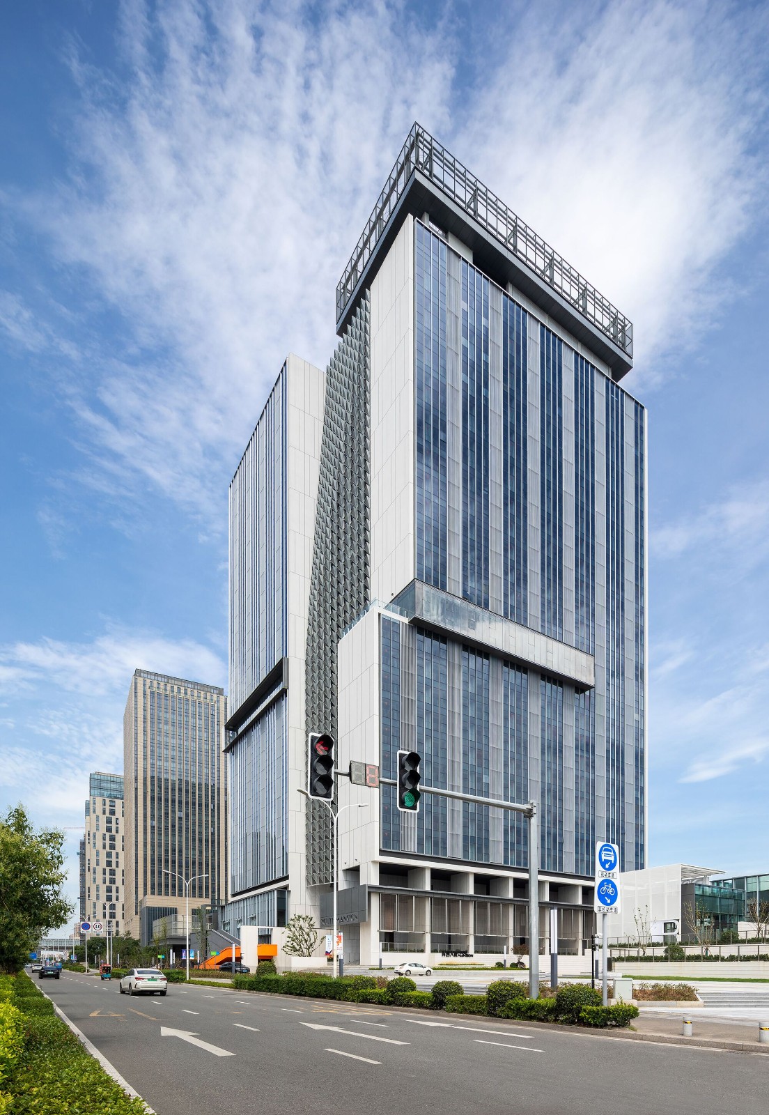 BIM建筑|宁波北仑青创大厦 / DC Alliance