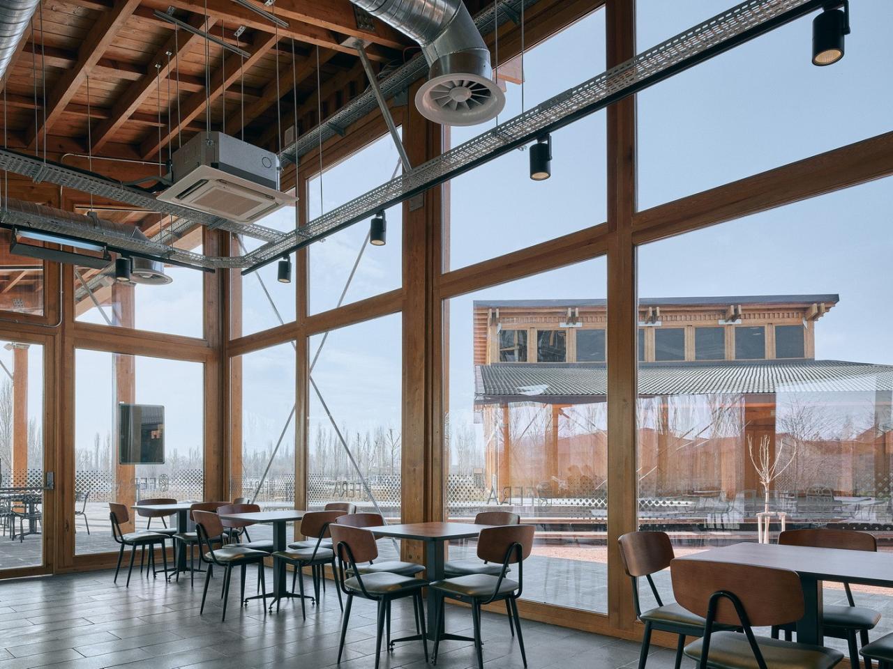 BIM建筑|恰塔霍裕克游客中心 / TEGET